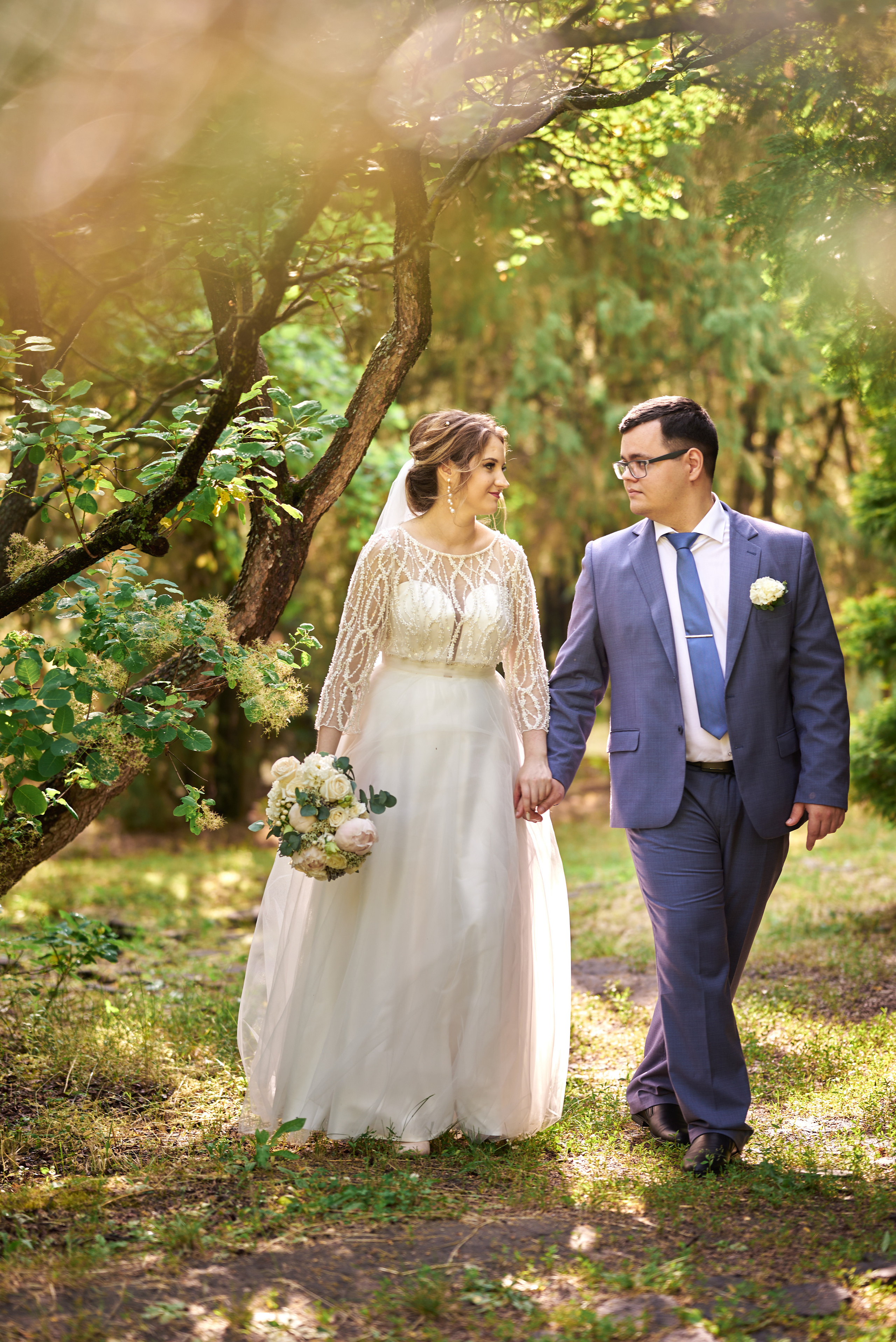 Фотограф Старый Оскол, фотограф Губкин, заказ фотографа. Профессиональный фотограф Старый Оскол, Губкин — свадьба, венчание, крещение, юбилей и день рождения