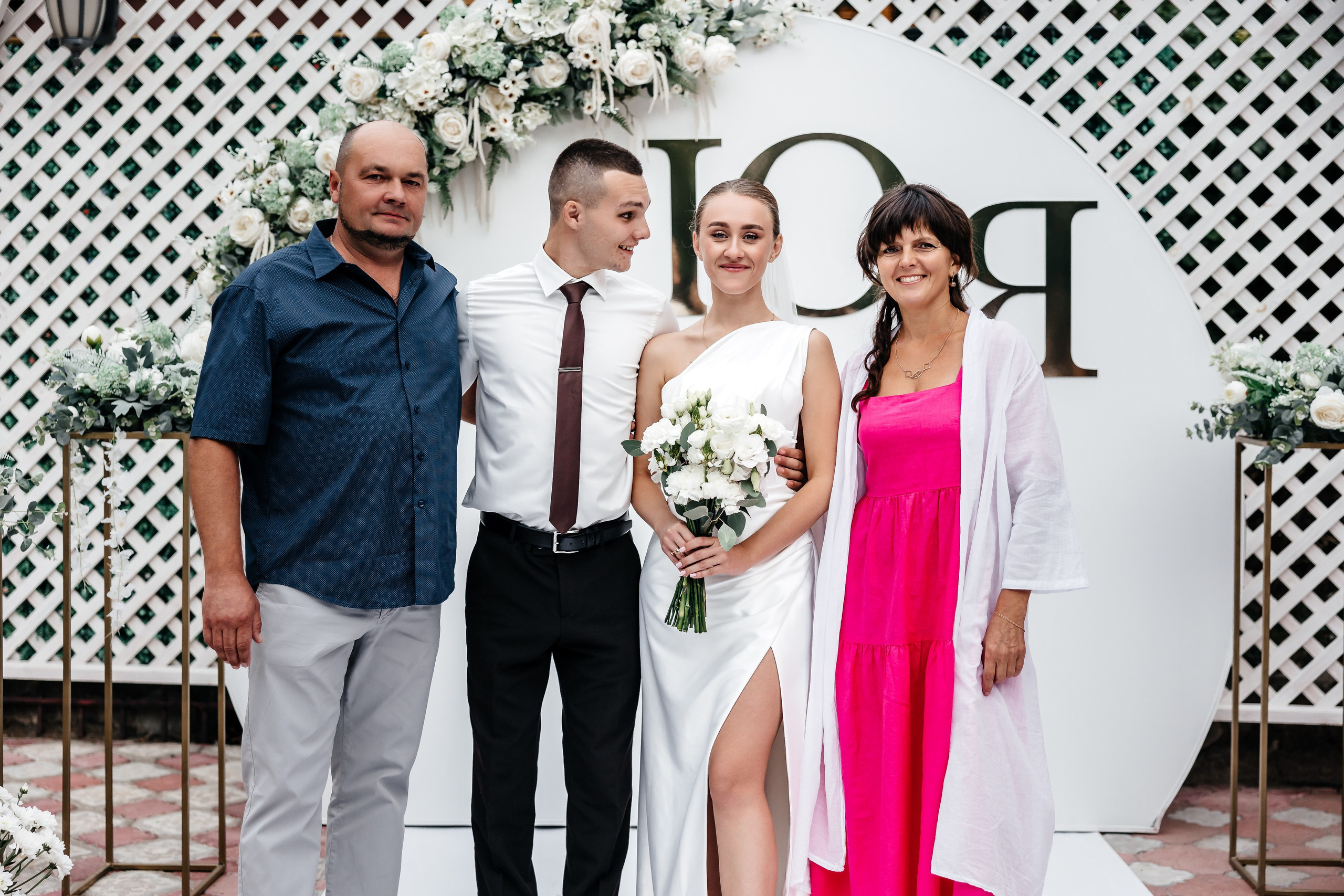 Анонс свадьбы для Яны и Юрия. Гаспра, Вилла Танго. Свадебный фотограф в Крыму и Севастополе Ольга Баскакова