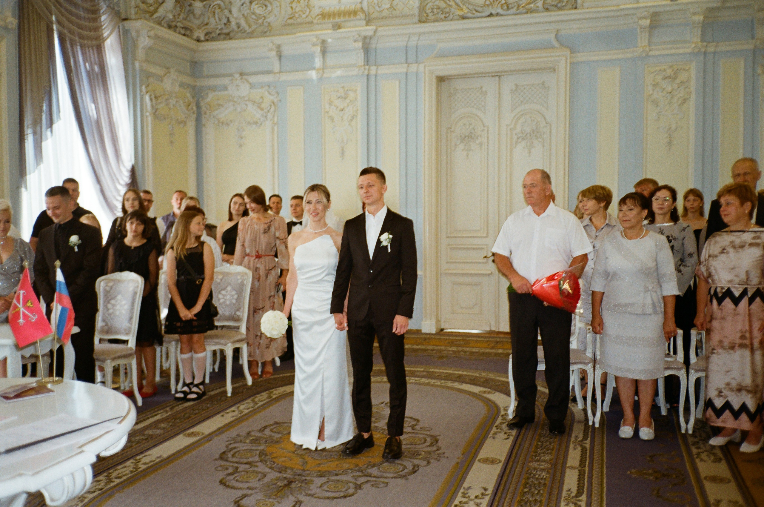 Павел & Алена. Пленка. Сестры Карабаза. Фотографы и ретушеры в Москве и Санкт-Петербурге