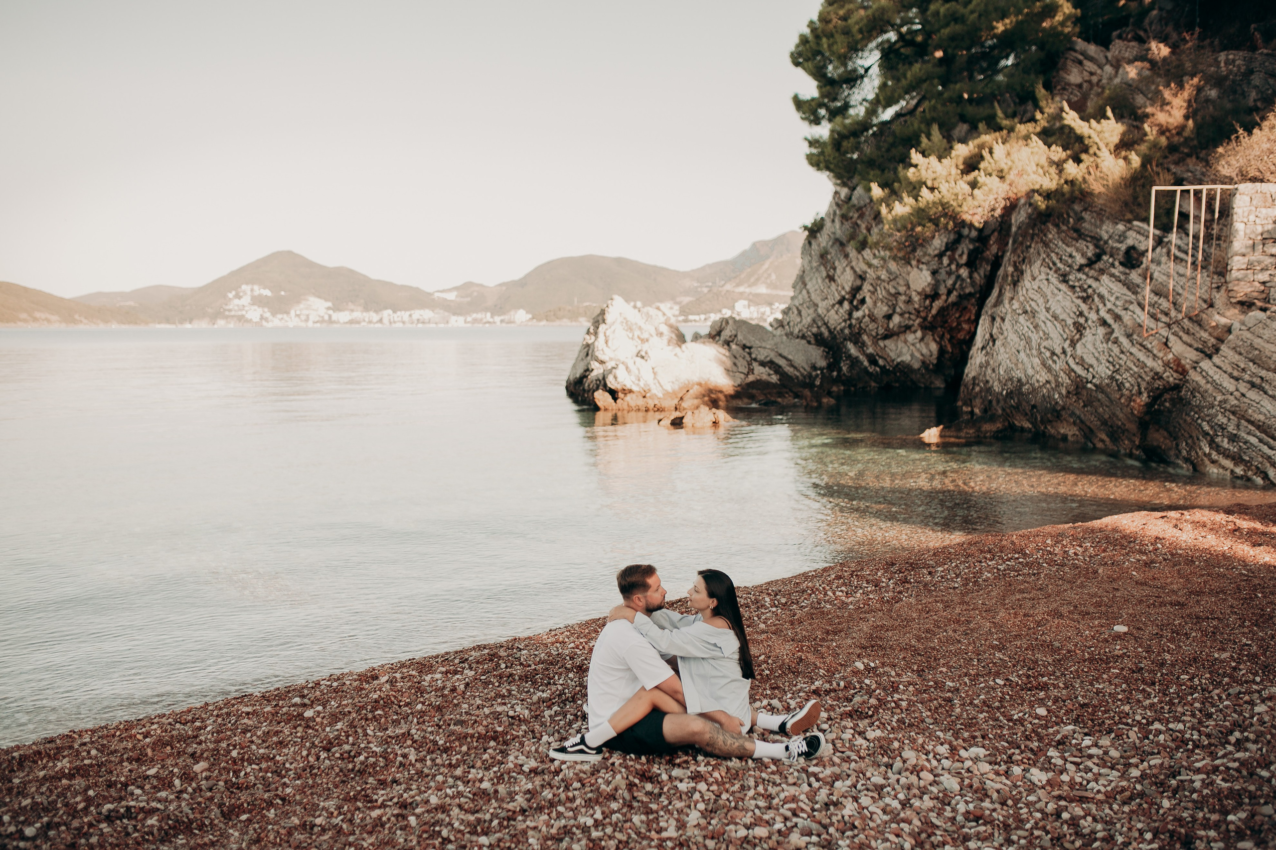 LOVE STORY (СВЕТИ СТЕФАН). Family, Women & Couples Photographer in Budva, Kotor, Herceg Novi, Perast & Coastal Montenegro