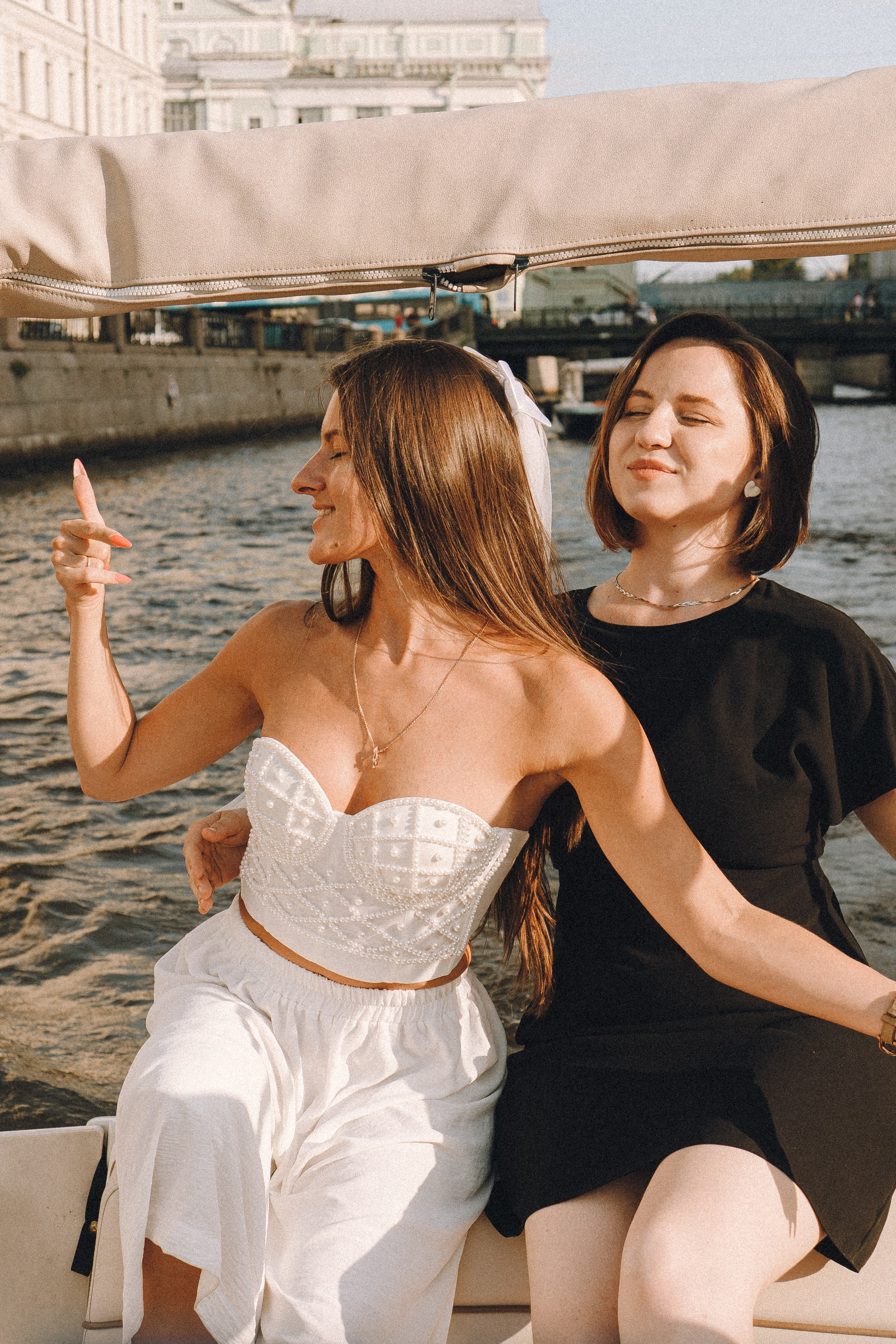 ДЕВИЧНИК НА КАТЕРЕ. Профессиональный фотограф, Санкт-Петербург — Виктория Богомолова