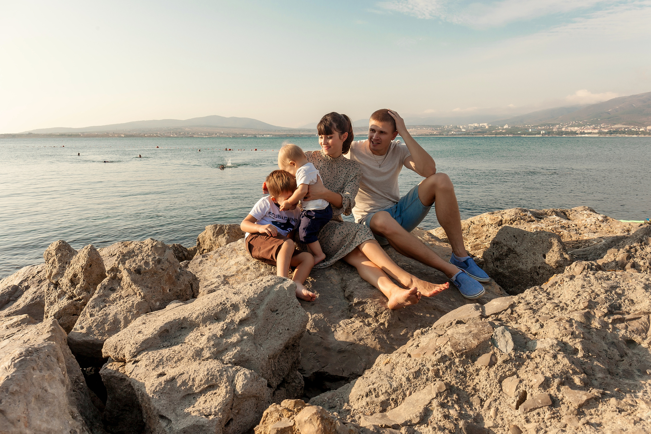 Катя, Максим, Артем и Рома. Фотограф в Геленджике, Архипо-Осиповке, Абрау-Дюрсо, Кринице Виктория