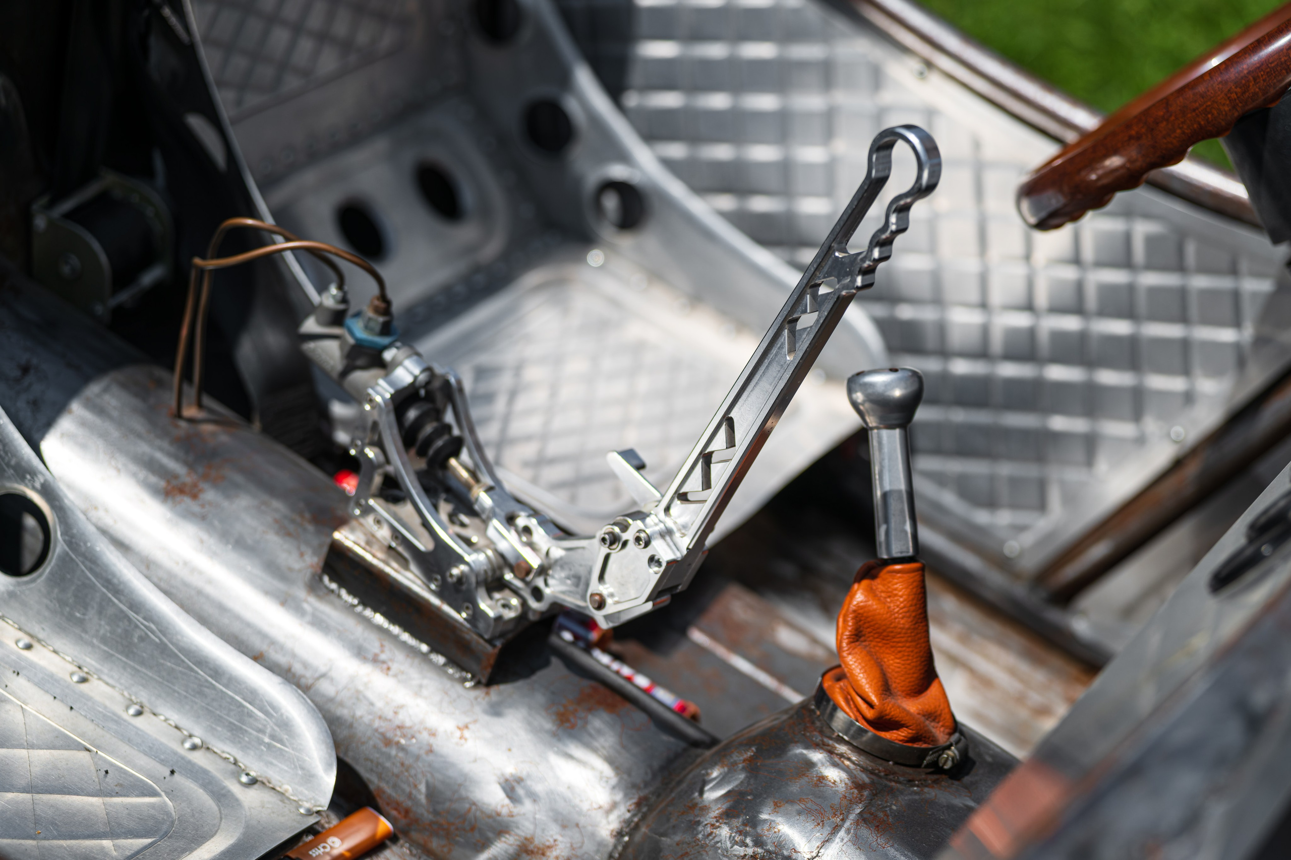 Tuning Open Fest 2025. Авто и мотоспорт — фотограф Антон Медведев iCoguar