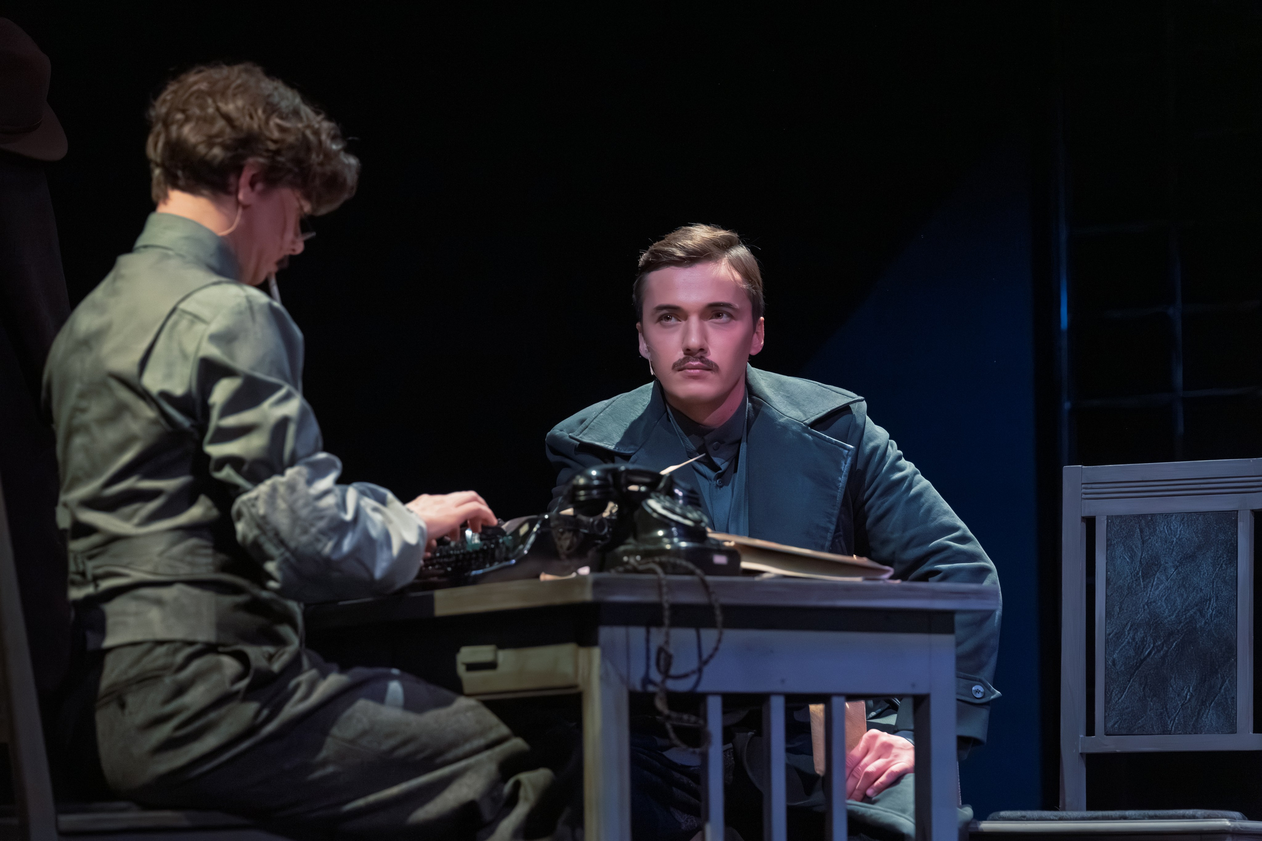 Театр Терезы Дуровой: Кто Есенин?. Сайт фотографа Сергея Абрамова