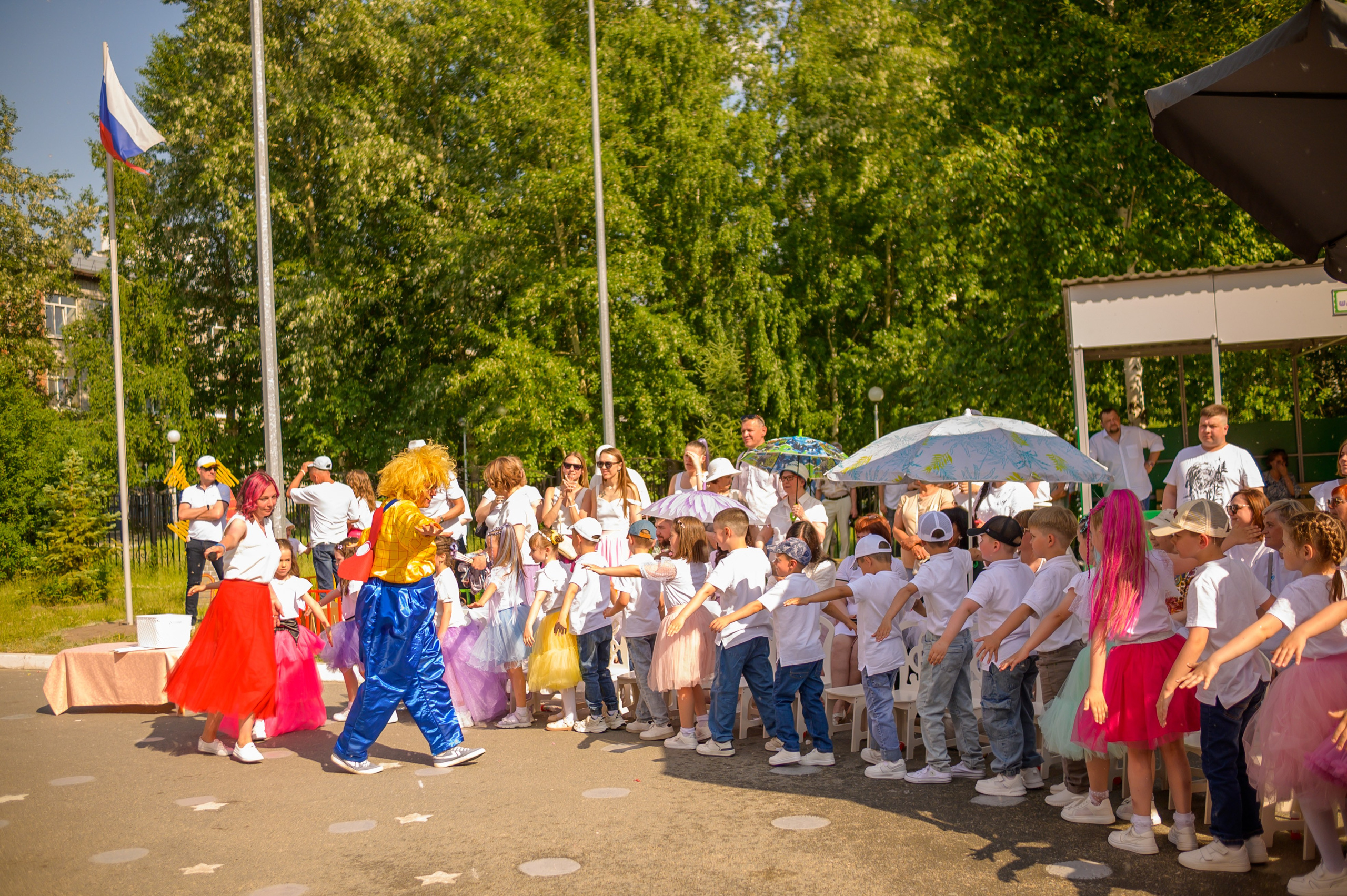 Репортаж выпускного группа «Фантазёры» 3 садик. Фотограф новорожденных, семейный детский в Тюмени Татьяна Морозова