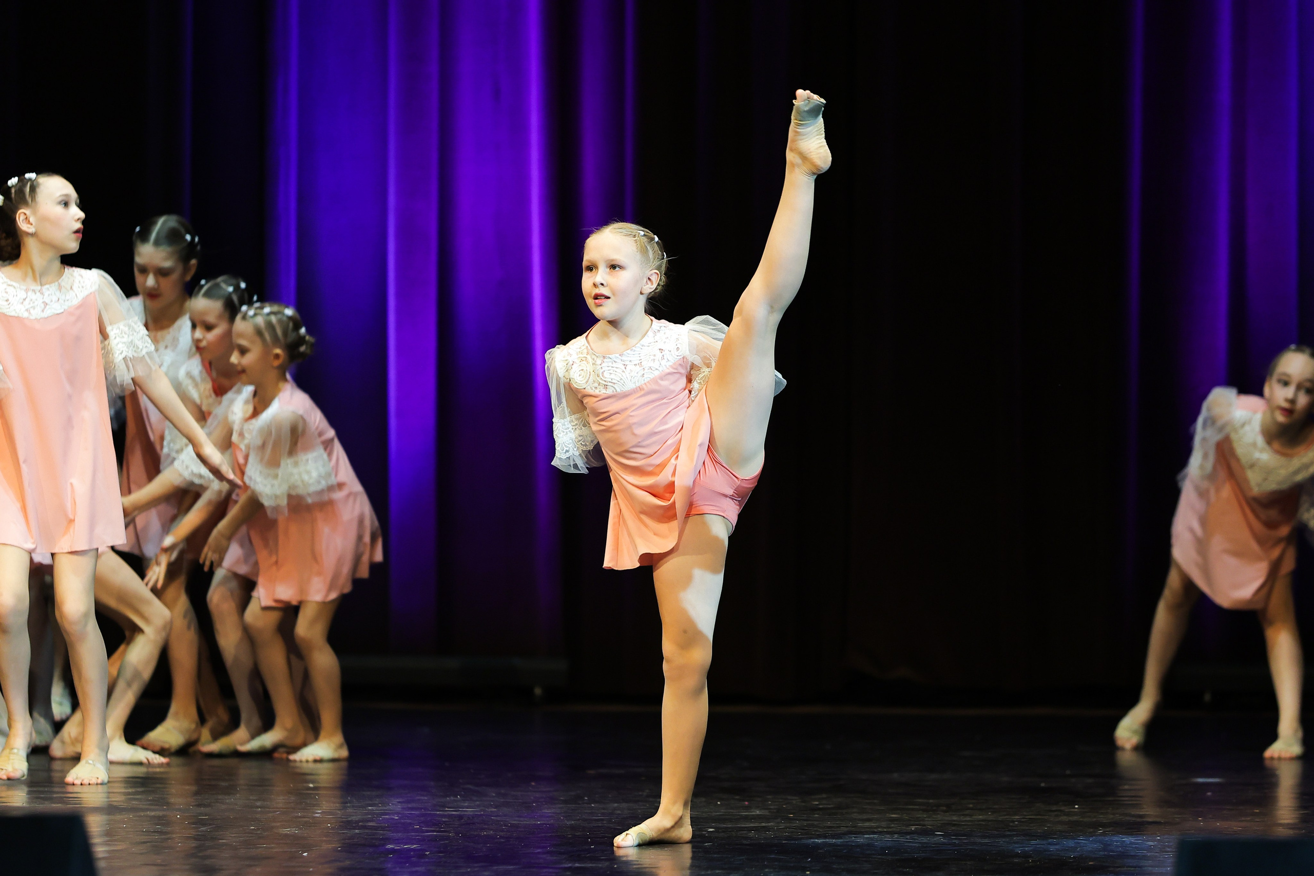 LevelUp Kids 2025. Портретный Фотограф Александр «Konevtsoph» В Санкт-Петербурге