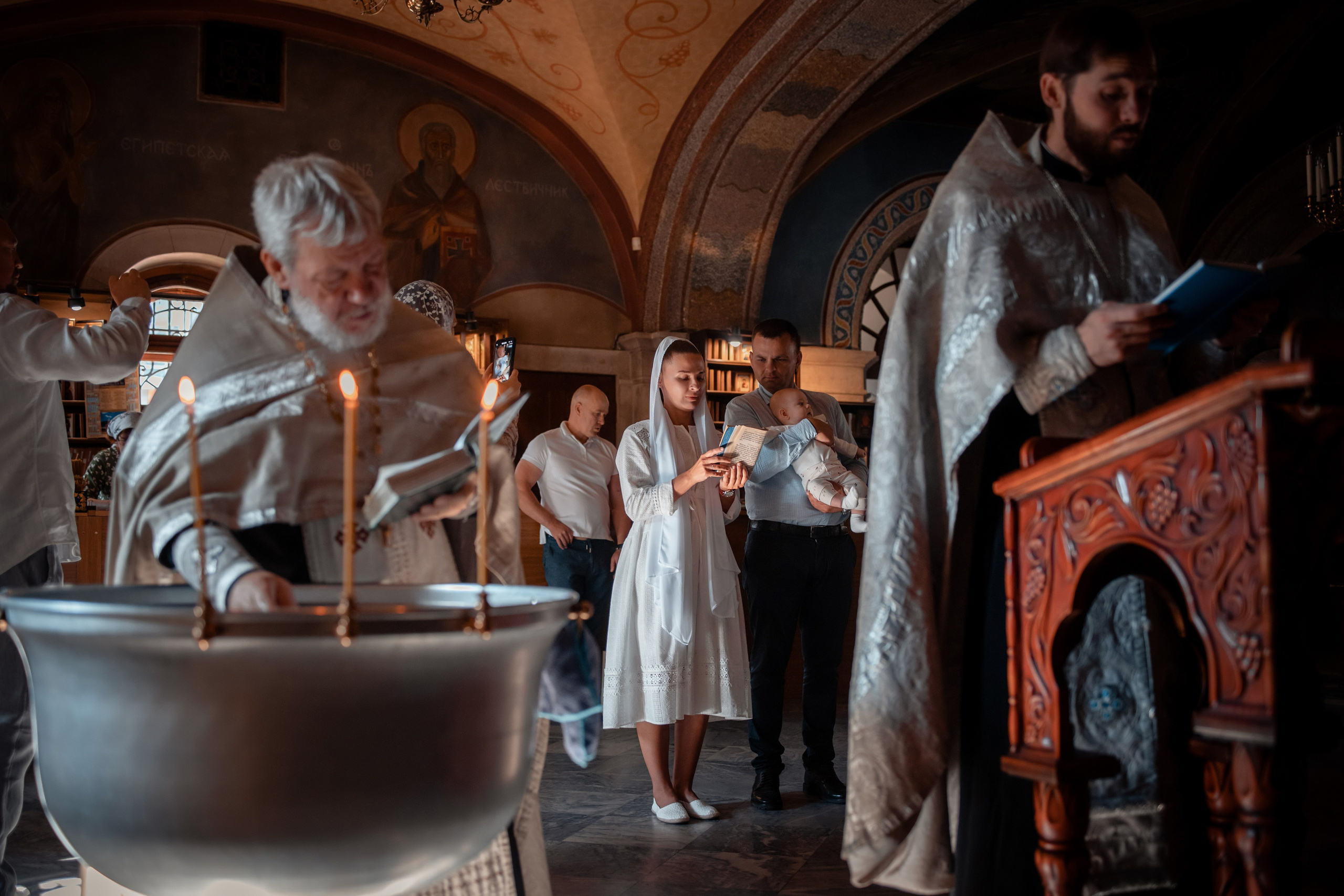 Фограф на крещение Москва- Смоленск. Свадебный Церковный Семейный фотограф Светлана Былова Москва- Смоленск