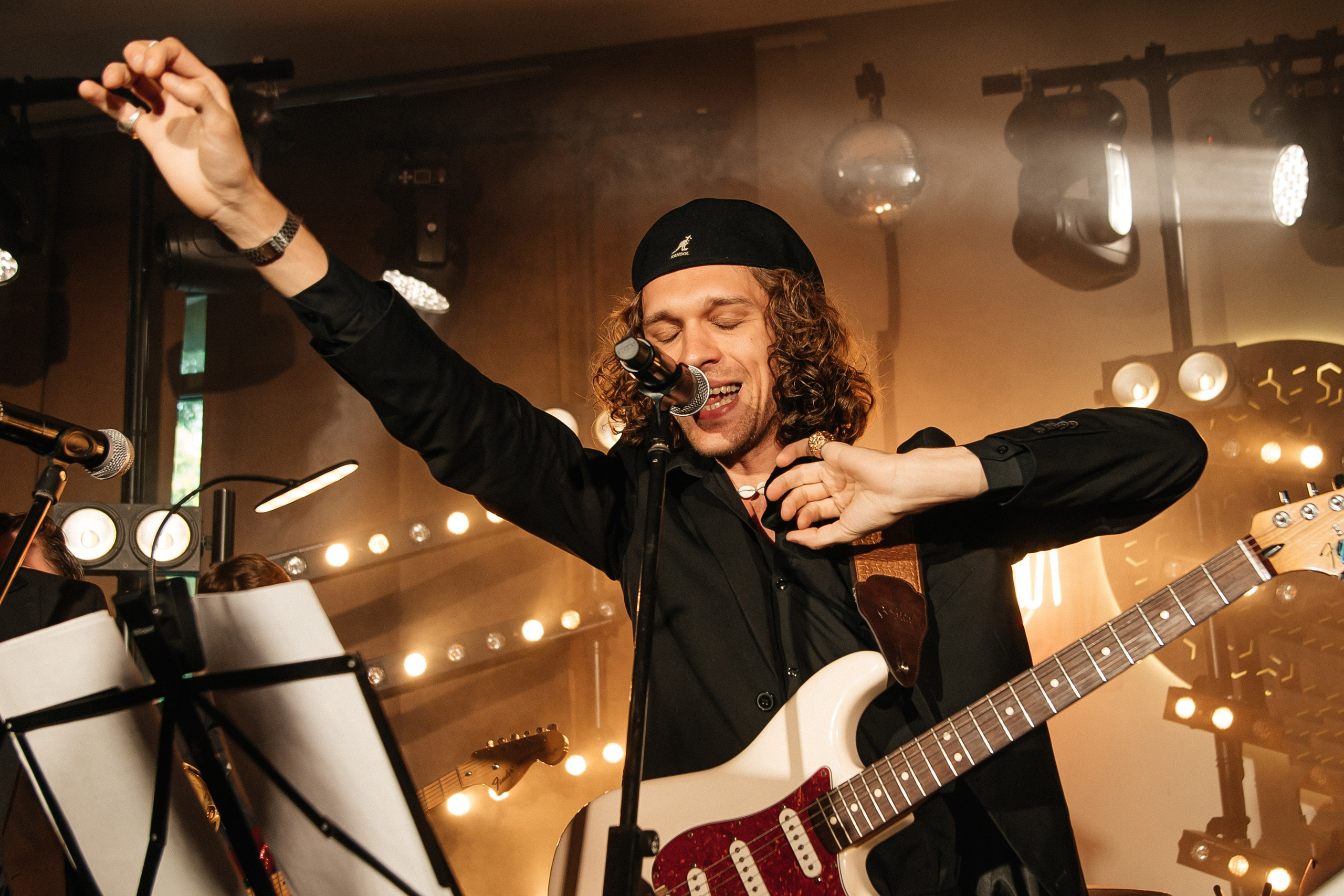 ANONS. Мария — Свадебный фотограф