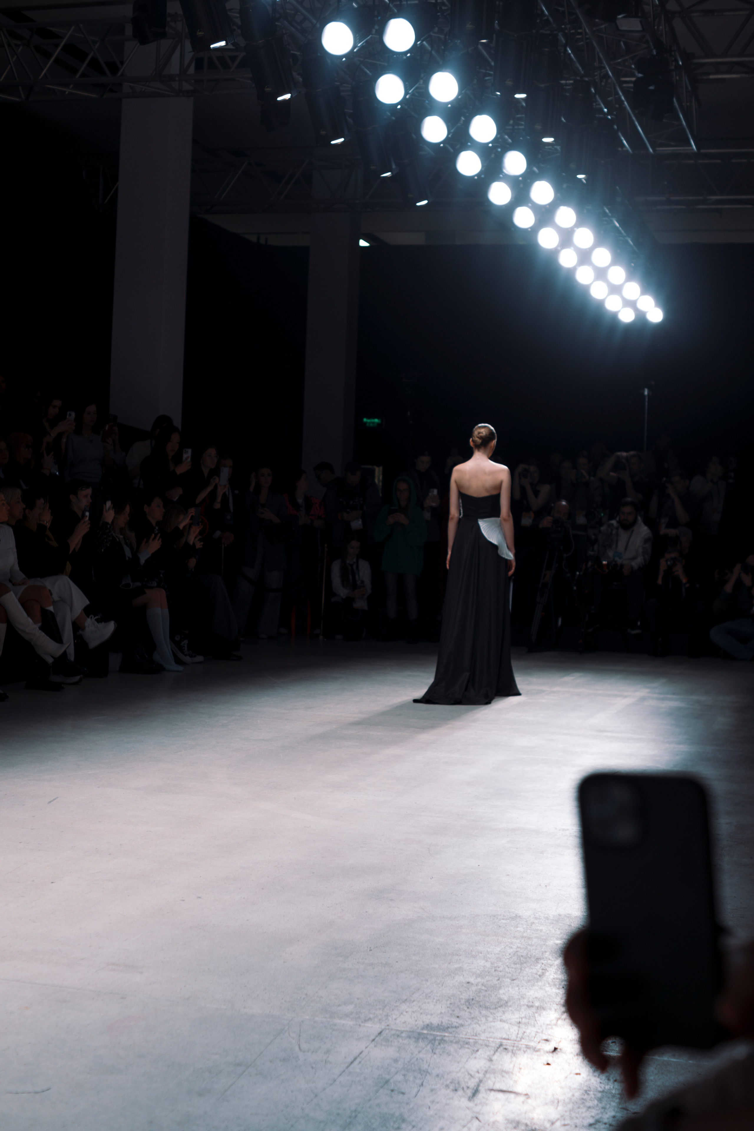 Fashion Week 2025. Свадебный фотограф в Москве Кристина Чехова