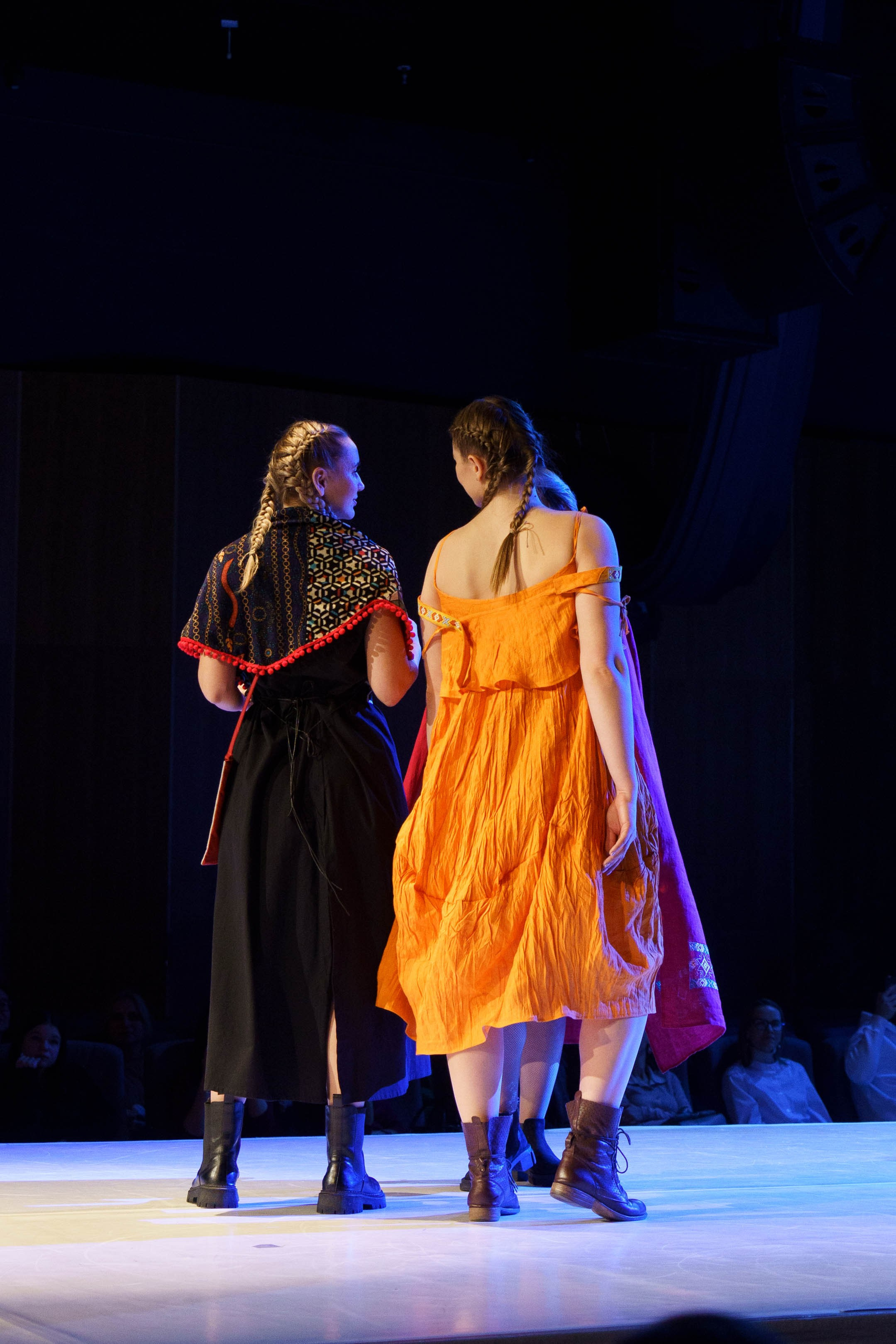 Дефиле. Фотограф/ видеограф Катя Ильина Калуга