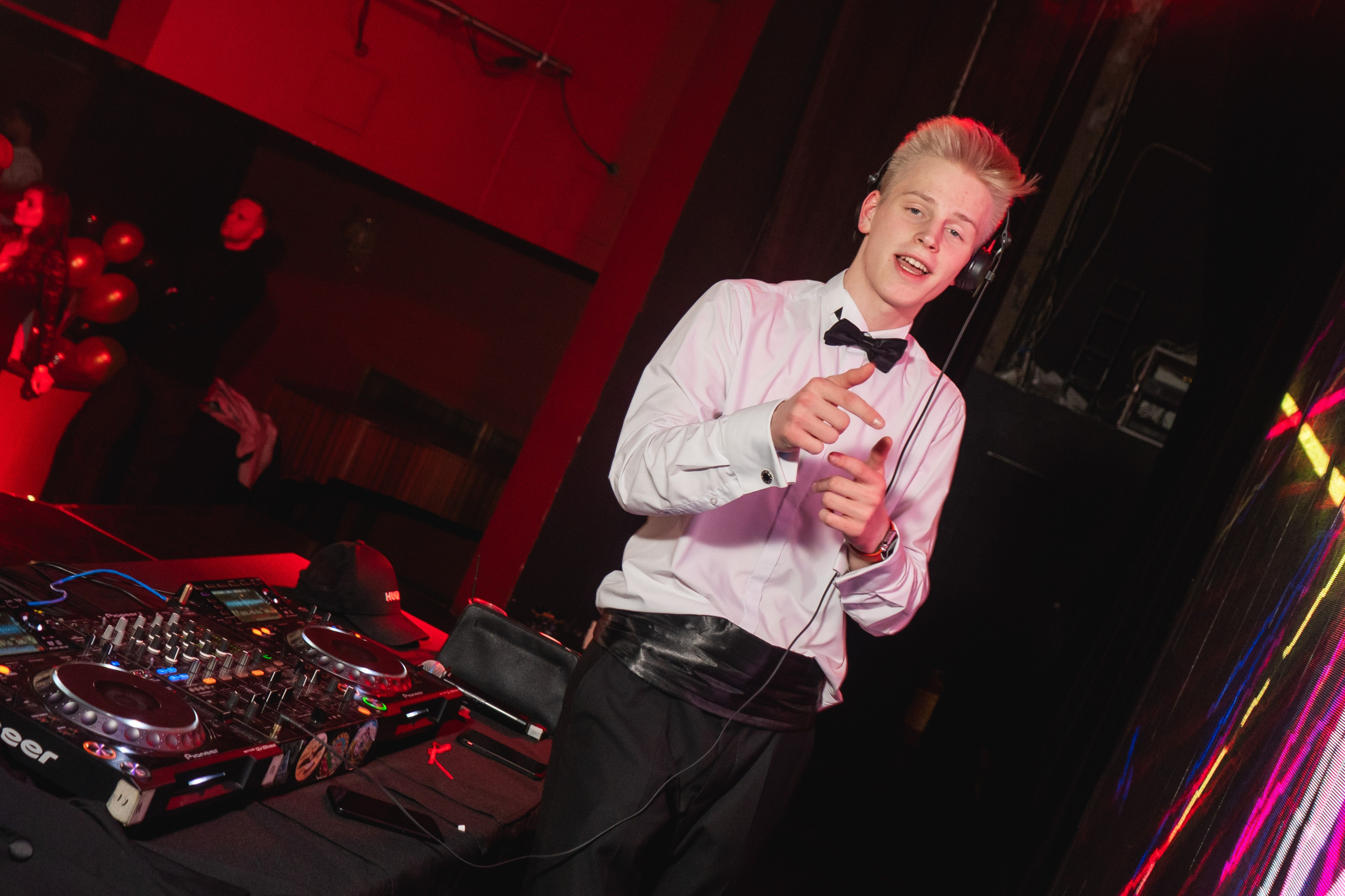 Вечеринки. Фотограф в Санкт-Петербурге CHASOVPHOTO