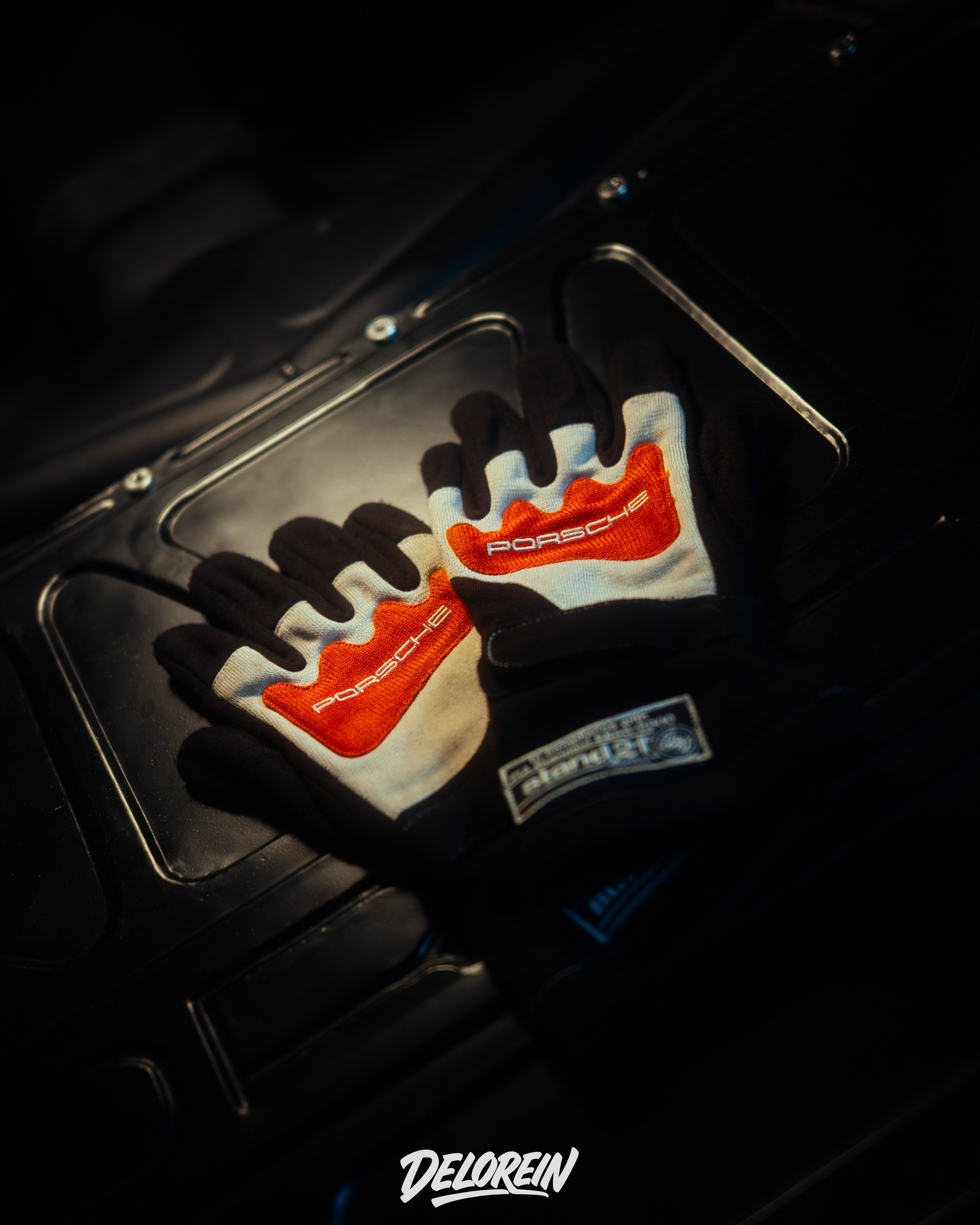 Downfly 10 сентября 2025. DeLorein