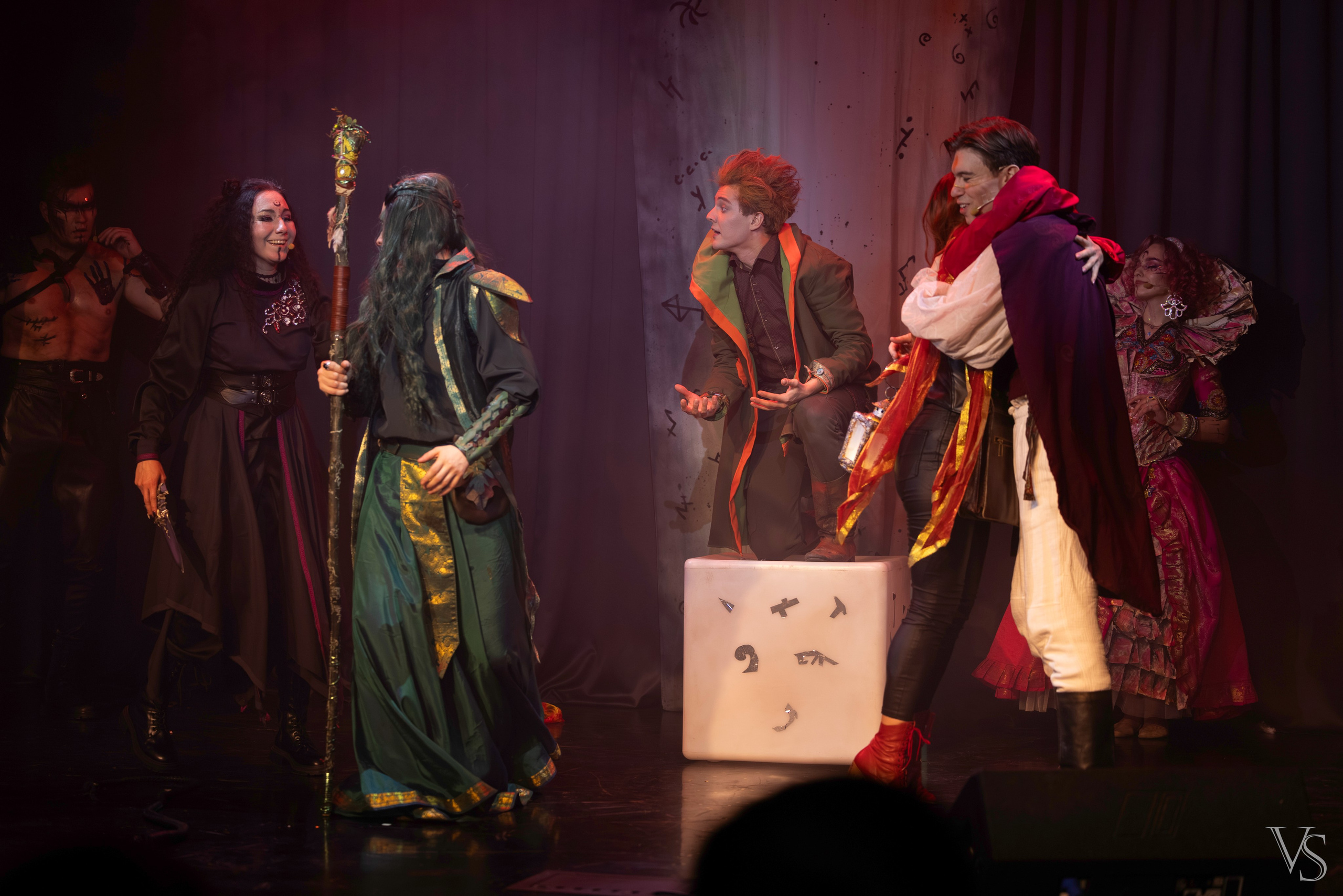 Книга стихий 25.01. Фотограф Виктор Степанов