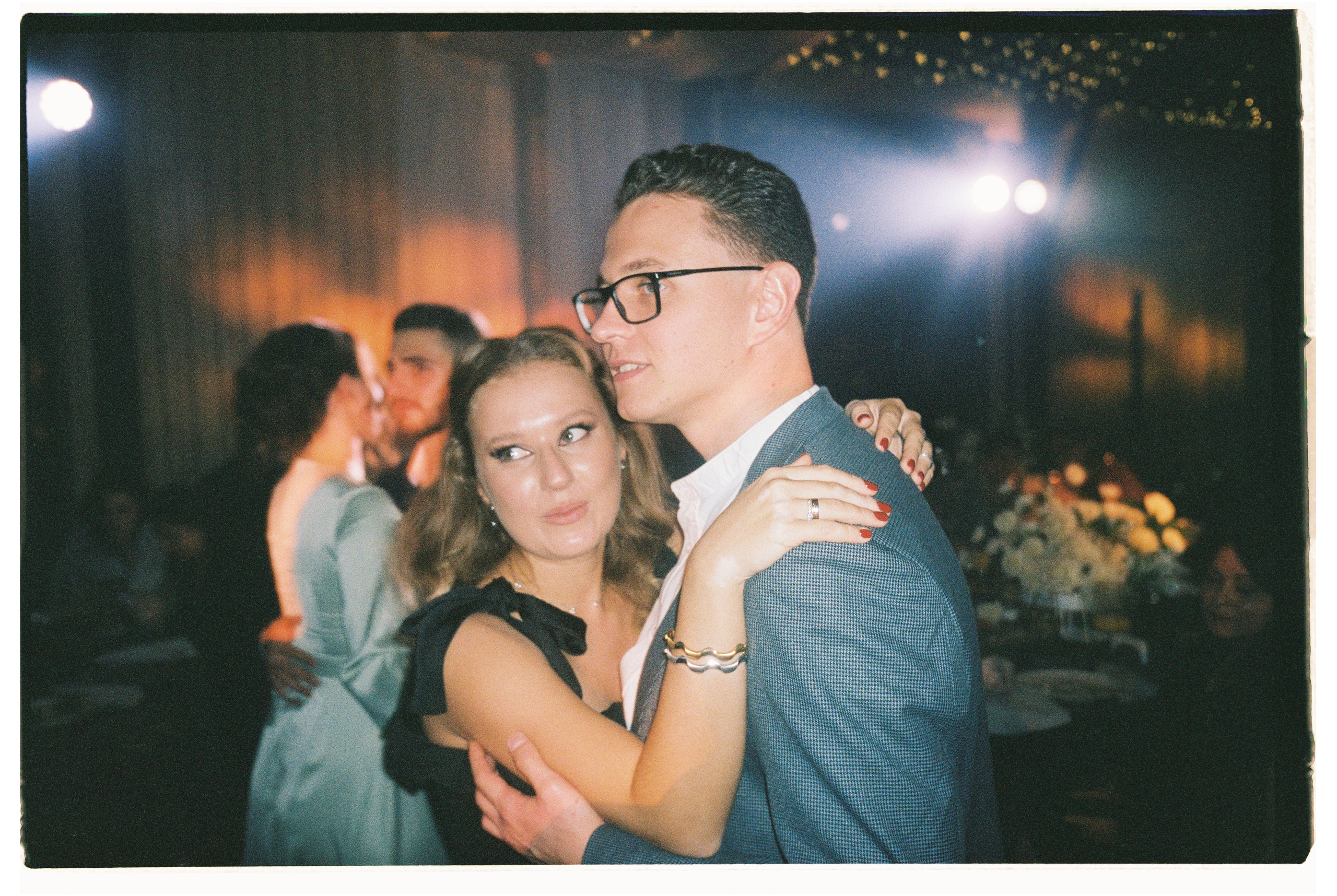 Film WD. Свадебный и репортажный фотограф