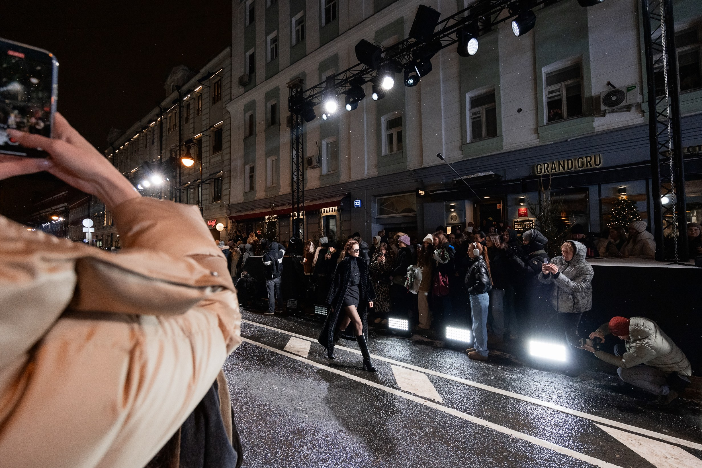 Московская ночь моды. Фотограф Арсений Гуров