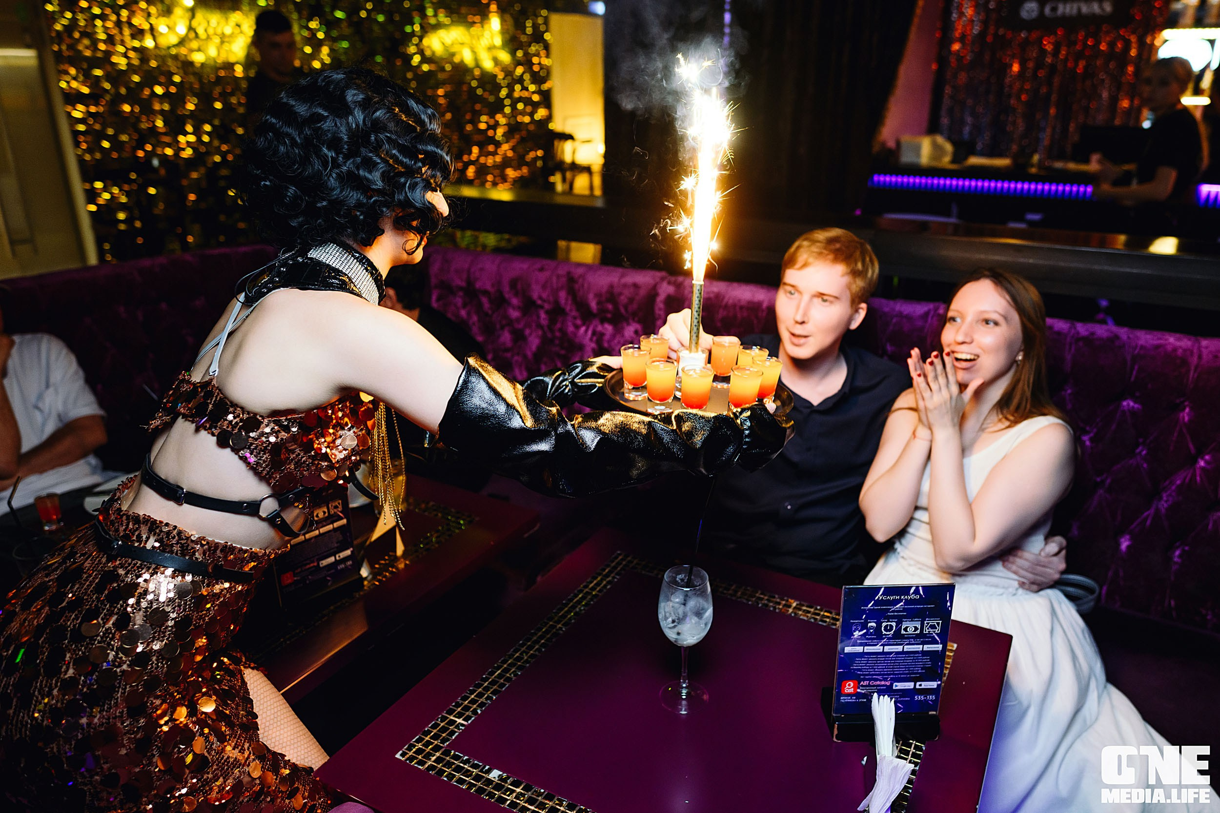 Фоторепортаж из караоке-клуба Эйфория. One Media Life: фоторепортажи, фотоотчеты с мероприятий и заведений
