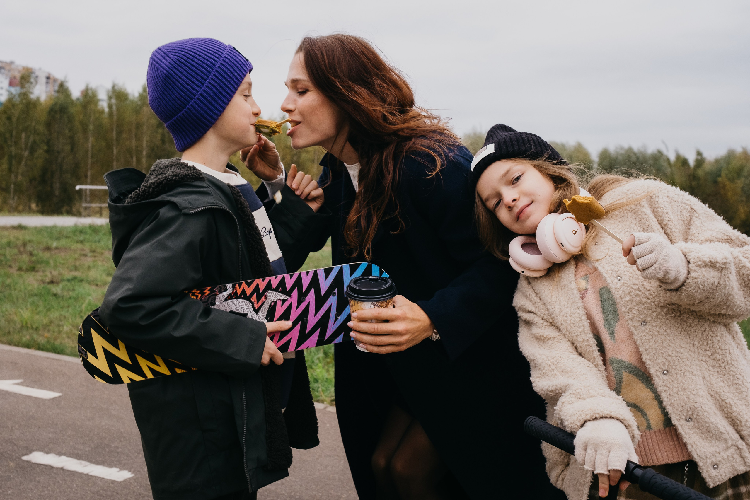 Даша с семьей (прогулка в парке). Фотограф Москва / Зеленоград — Наталья Петухова