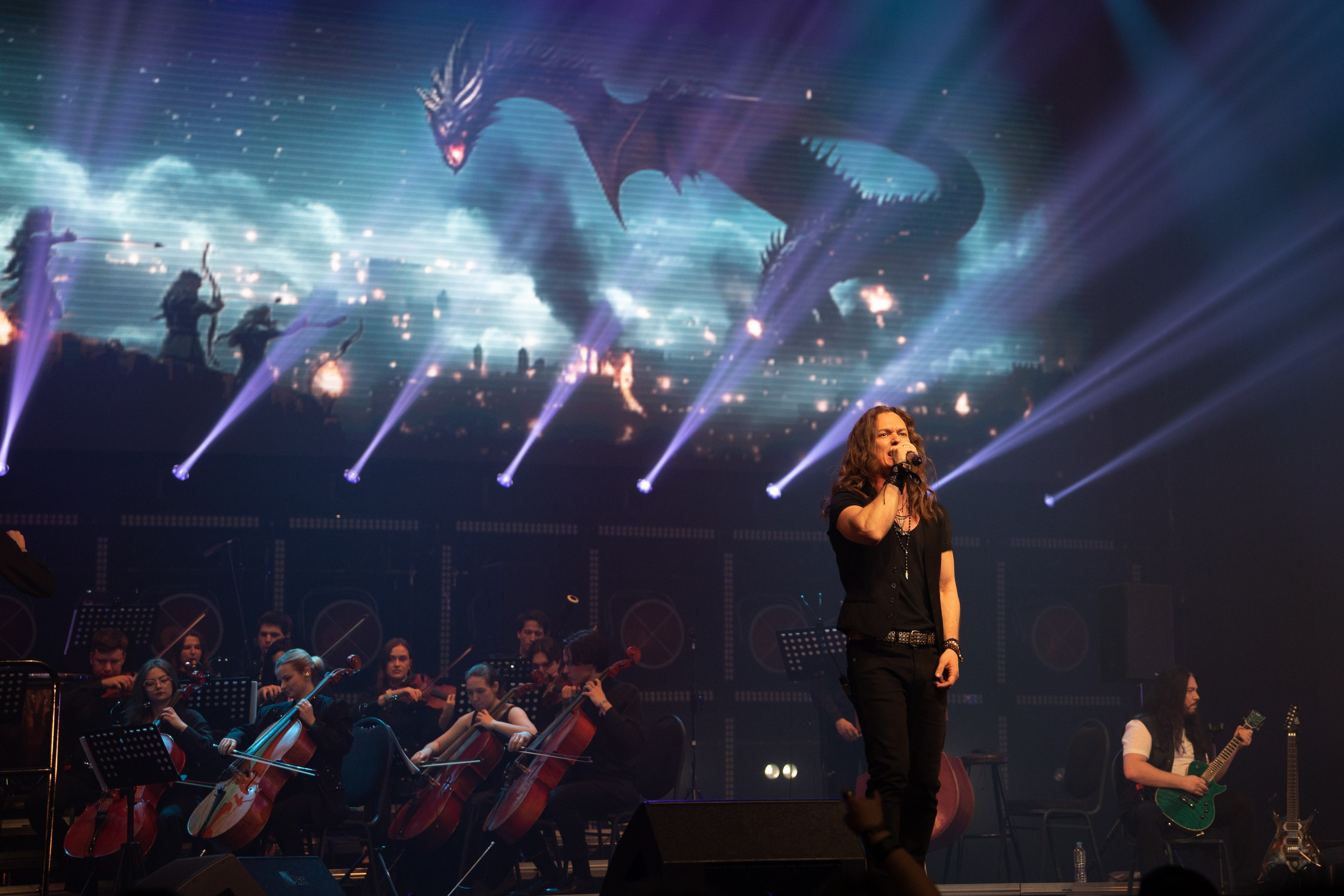 Эпидемия. Симфоническая рукопись. Москва. Фотограф. г. Южно-Сахалинск. Олег Толстов