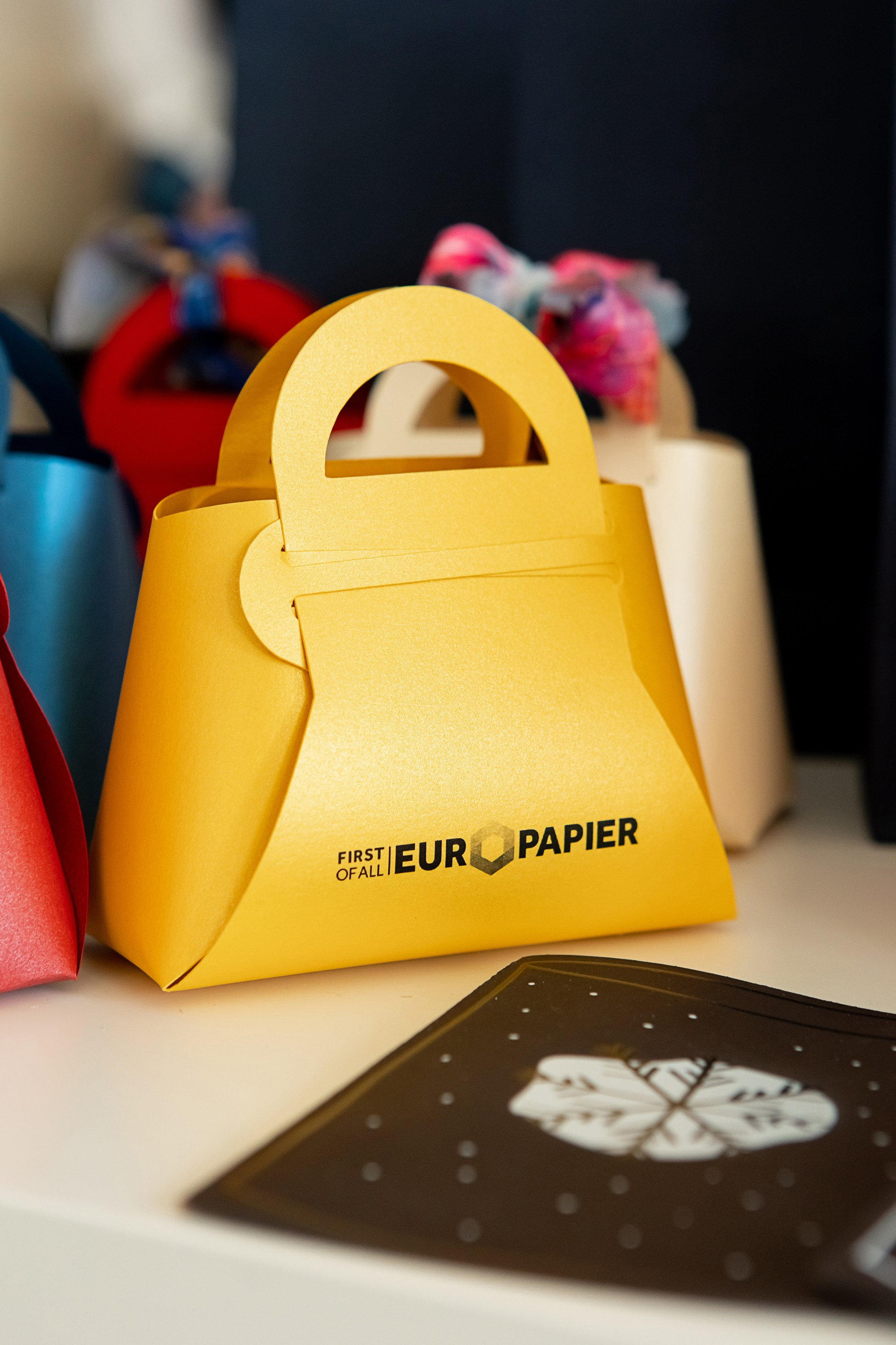 EUROPAPIER. Репортажный и семейный фотограф в Новосибирске Елена Каменева