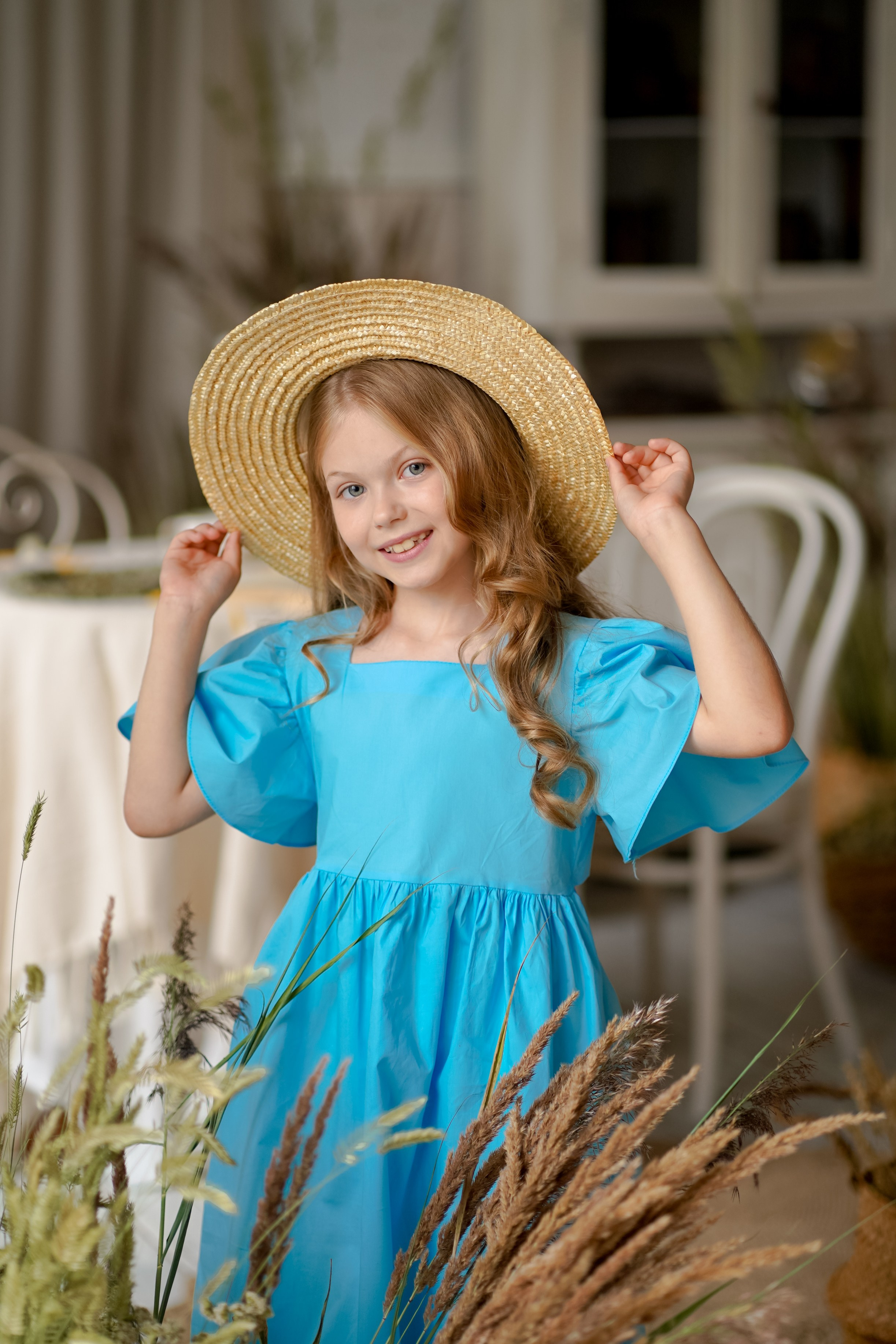 Кира с подсолнухами. Фотограф Татьяна Митрофанова