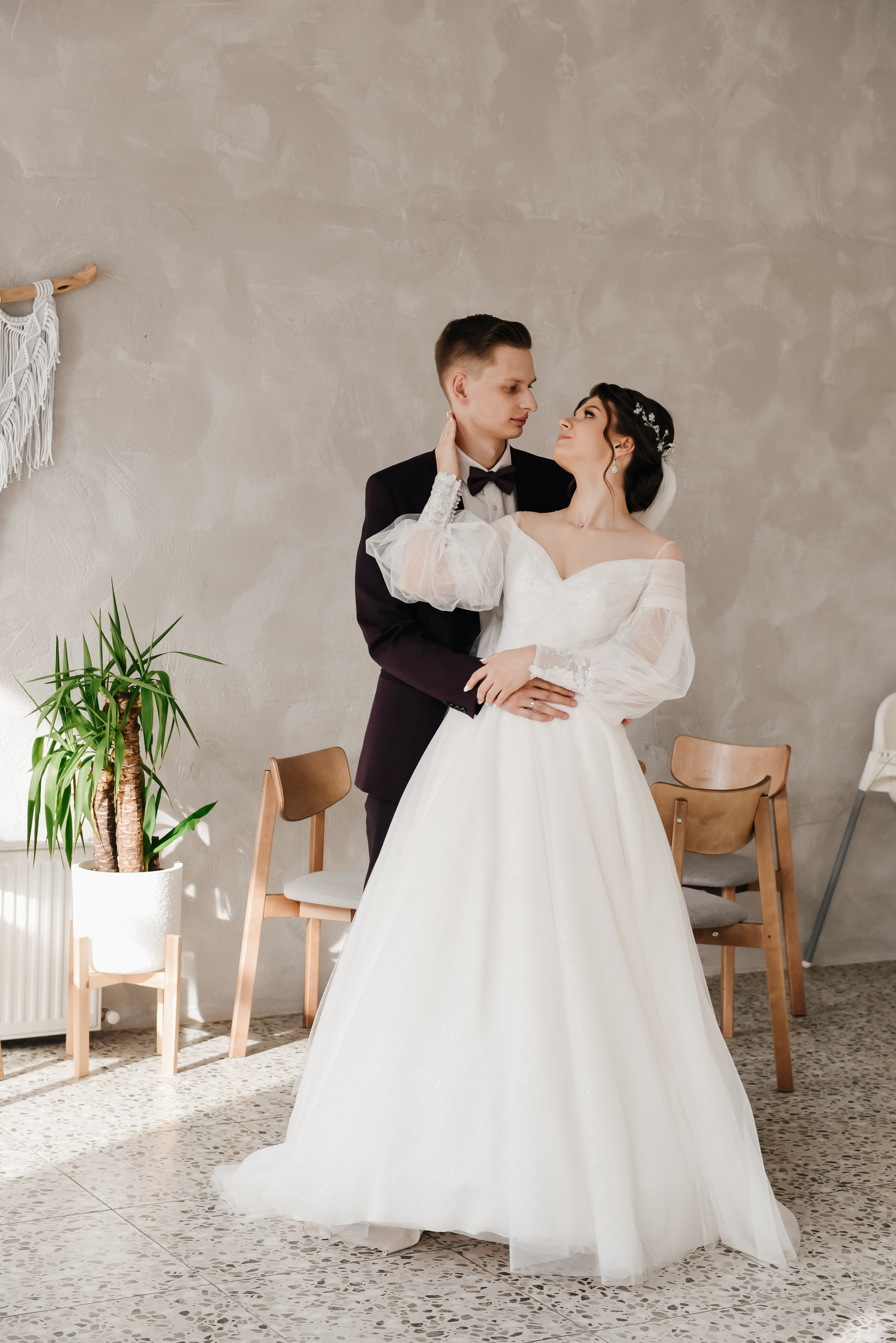 Артем и Анастасия. Главная