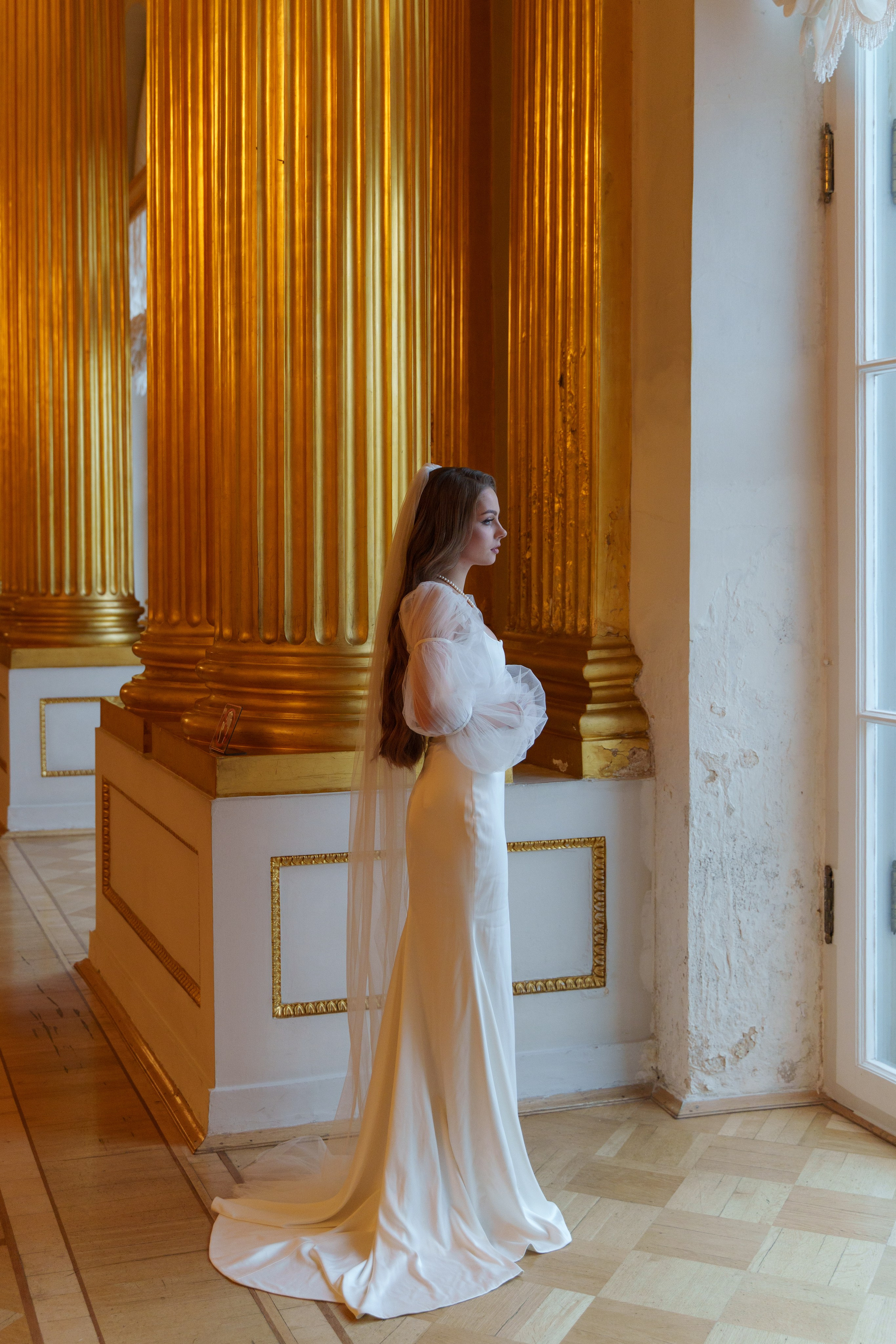 Фотосессия в Эрмитаже упрекрасно передаст Ваш стиль свадьбы!