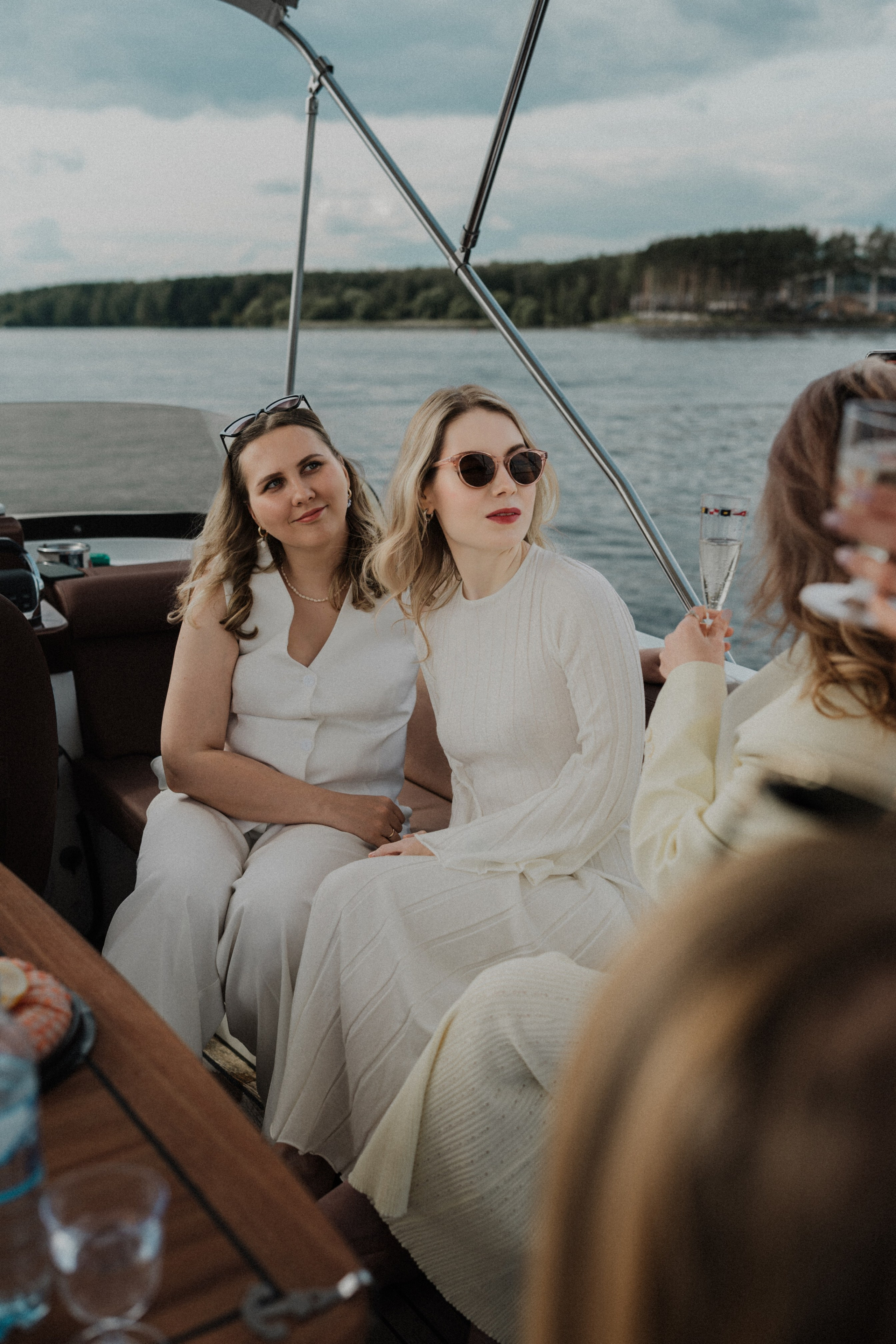 Девичник на яхте. Фотограф в Москве Ангелина Ким