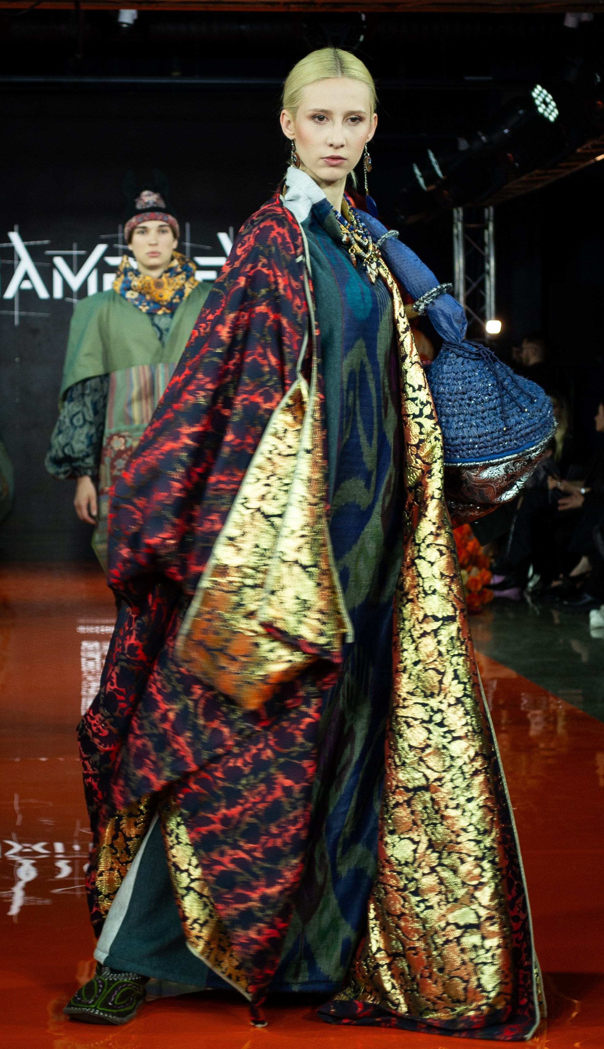 Показ Volga Fashion Week 2025. Victoria Radjevna Репортажный Фотограф — Видеограф Москва • Санкт-Петербург