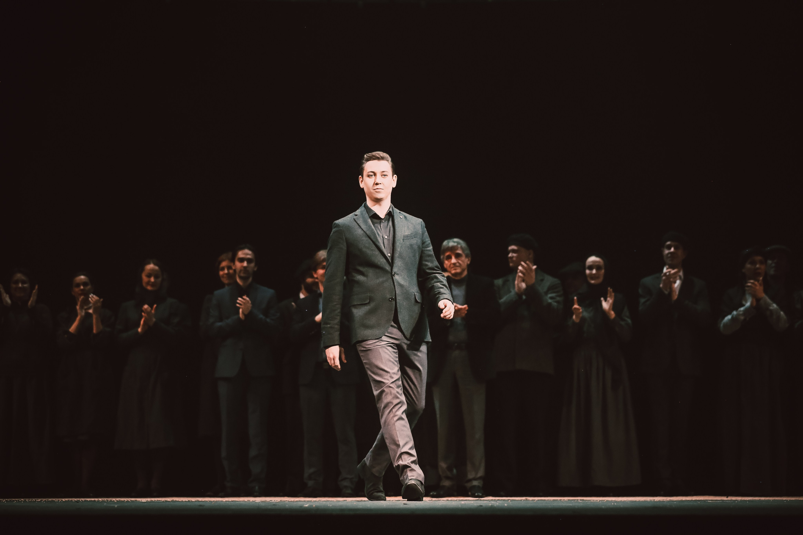 «Влюбленный дьявол» Александра Вустина в МАМТе. Дарья Письменюк / Darya Leitstern — фотограф, музыкант, журналист, путешественник