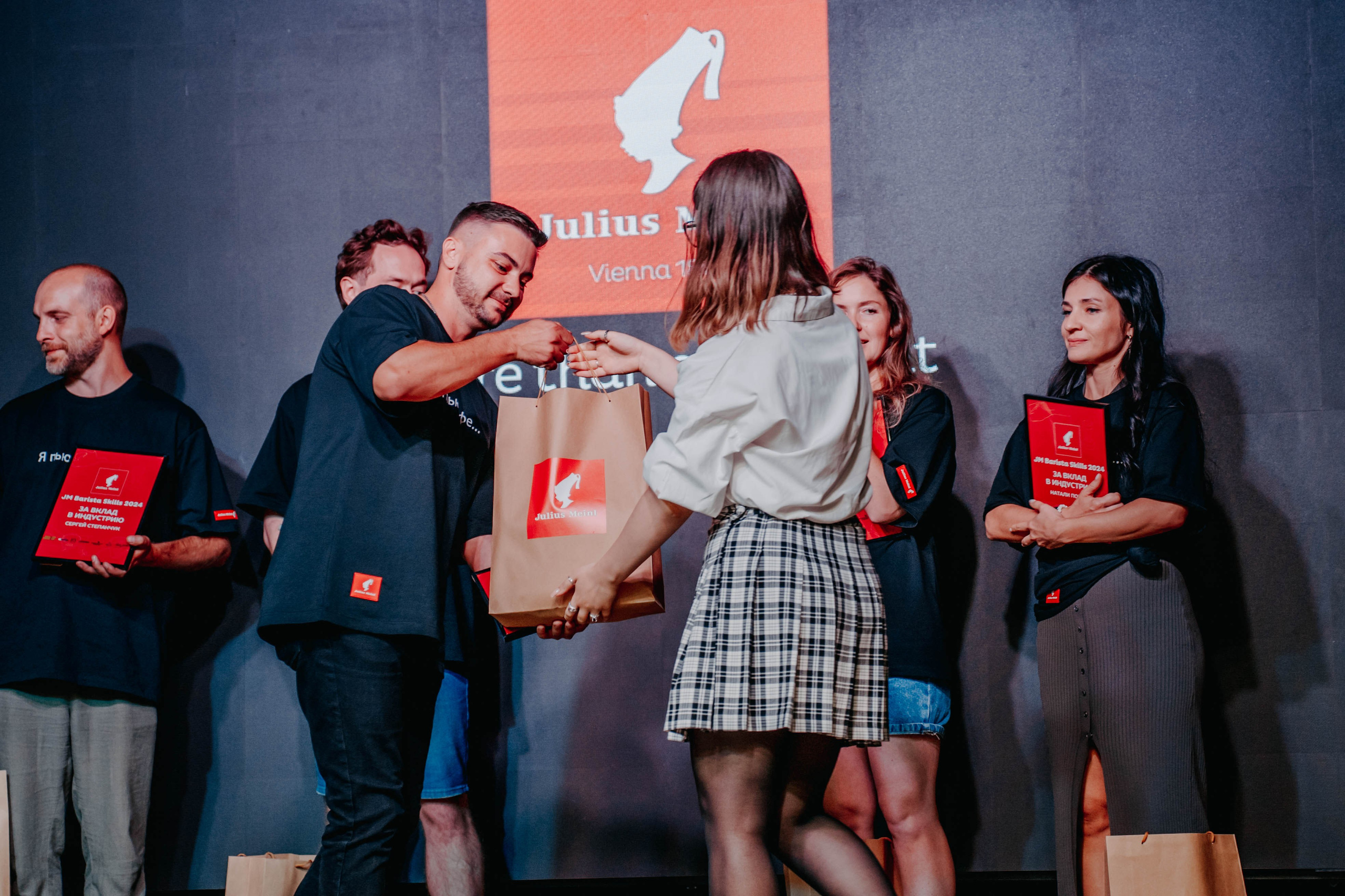 JM Barista Skills 24'. Фотограф, видеограф и пилот дрона на Байкале