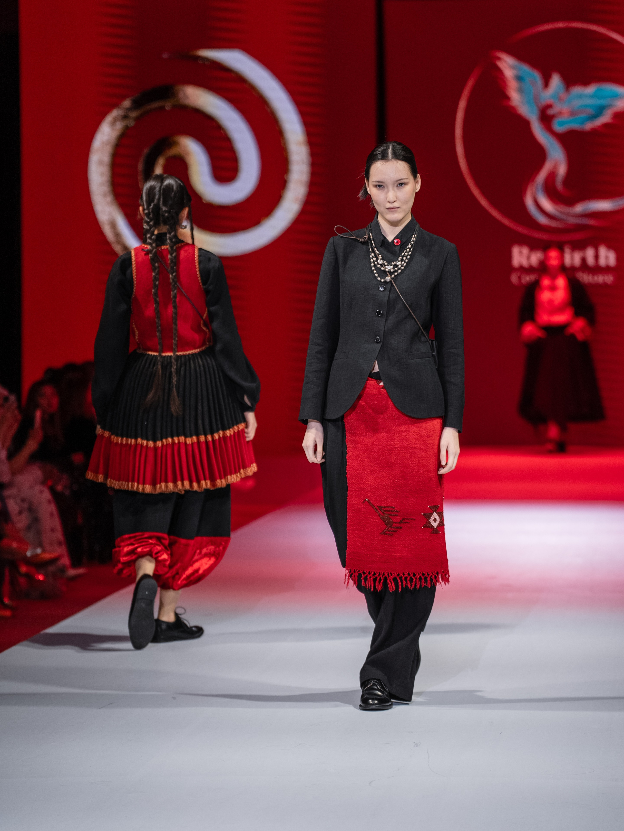 EURASIAN FASHION WEEK Reberth. Сайт Алматинского НЮ АРТ, будуар и фэшн фотографа Дениса Карпенко