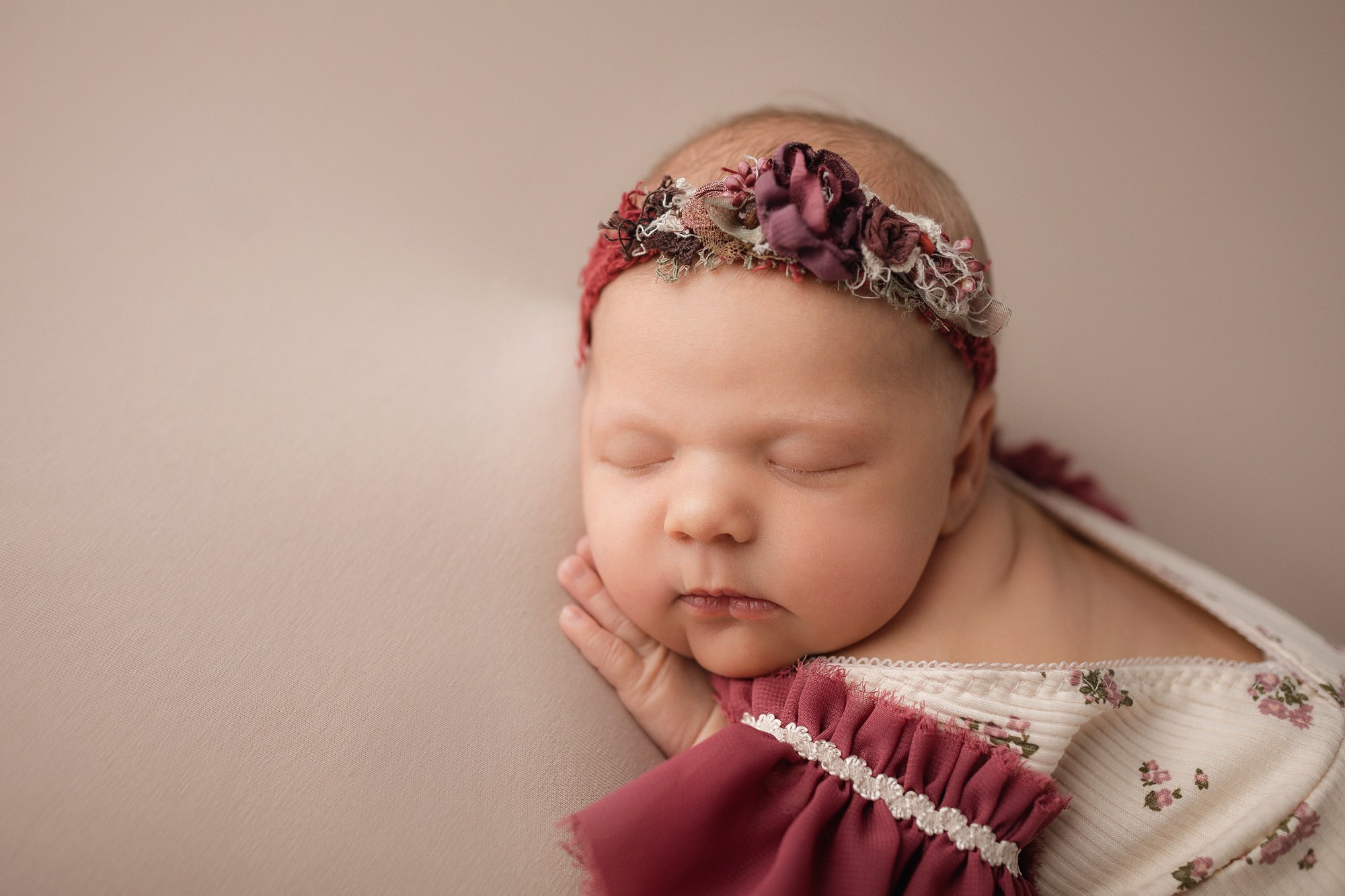 Майя. Семейный фотограф новорождённых в Серпухове Юлия Новикова +79637785957