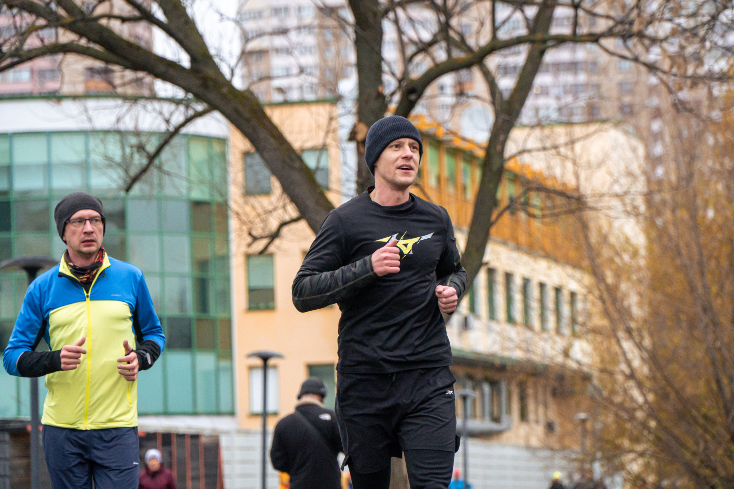 5 вёрст Реутов 16.11.2024. Роман Капилюшов. Бег. Фото. Видео. г. Люберцы