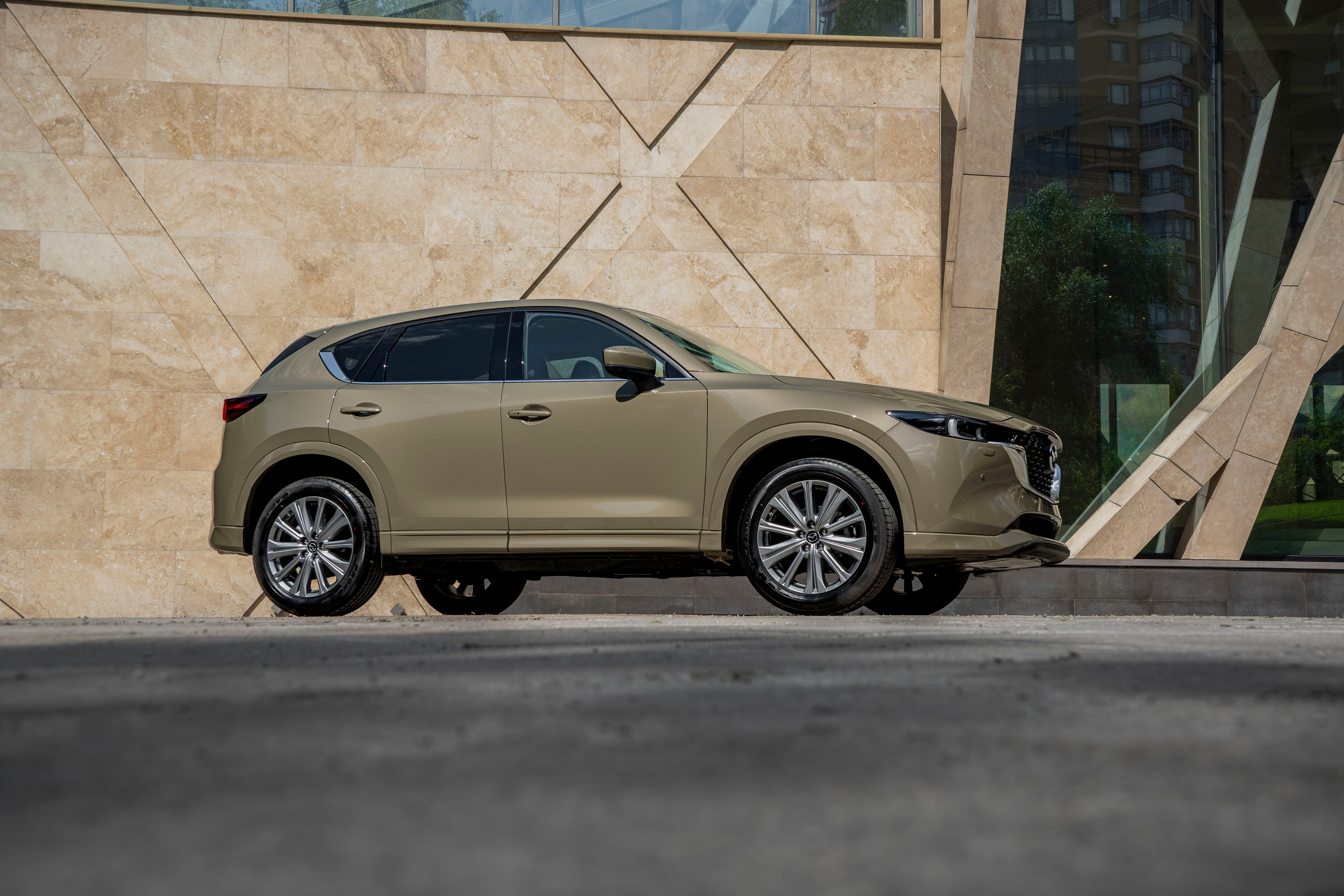 Mazda CX-5. Автомобильный фотограф Ногинск Денис Городок