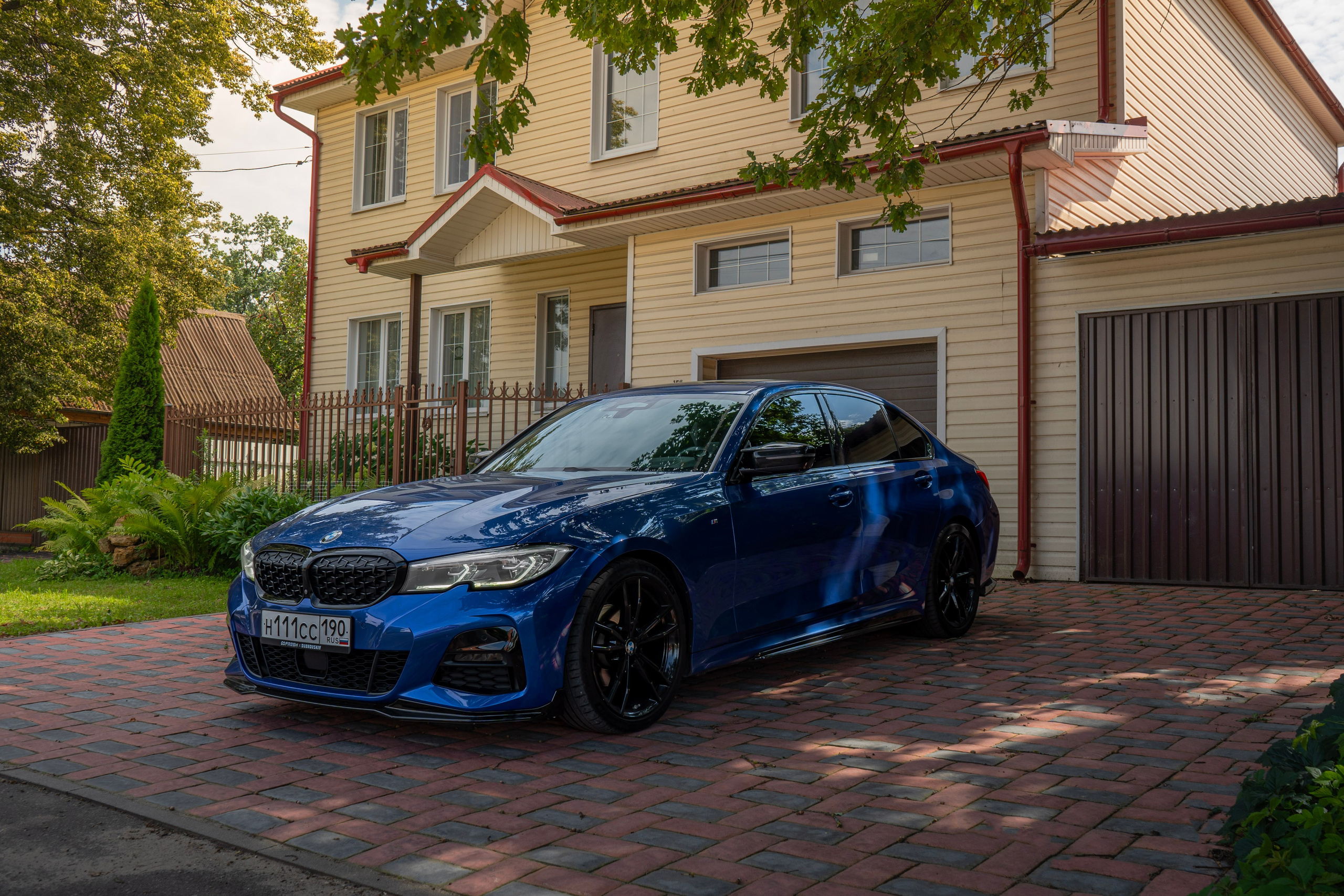 BMW 3 (G20). Автомобильный фотограф Ногинск Денис Городок