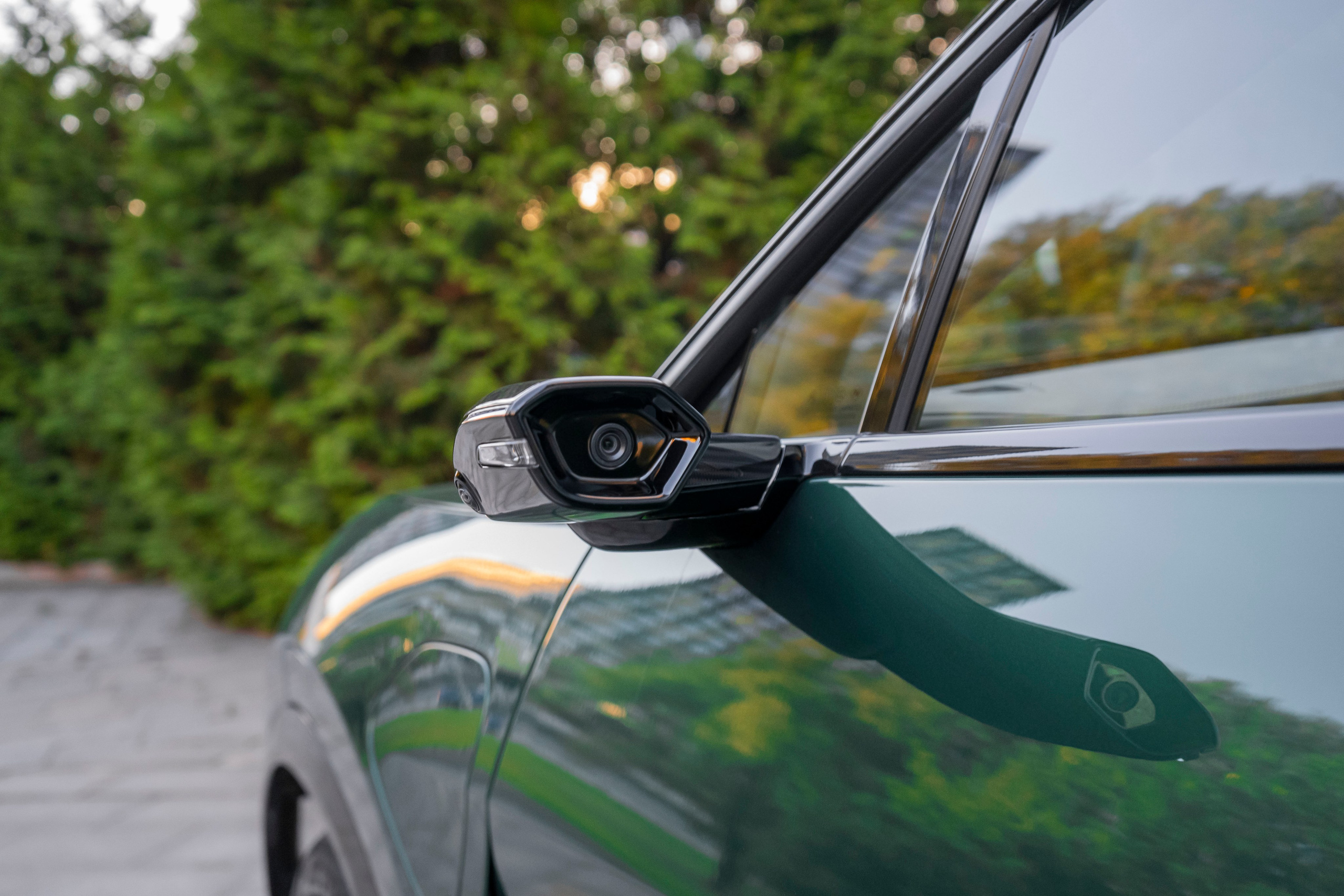 Lotus Eletre. Автомобильный фотограф Ногинск Денис Городок