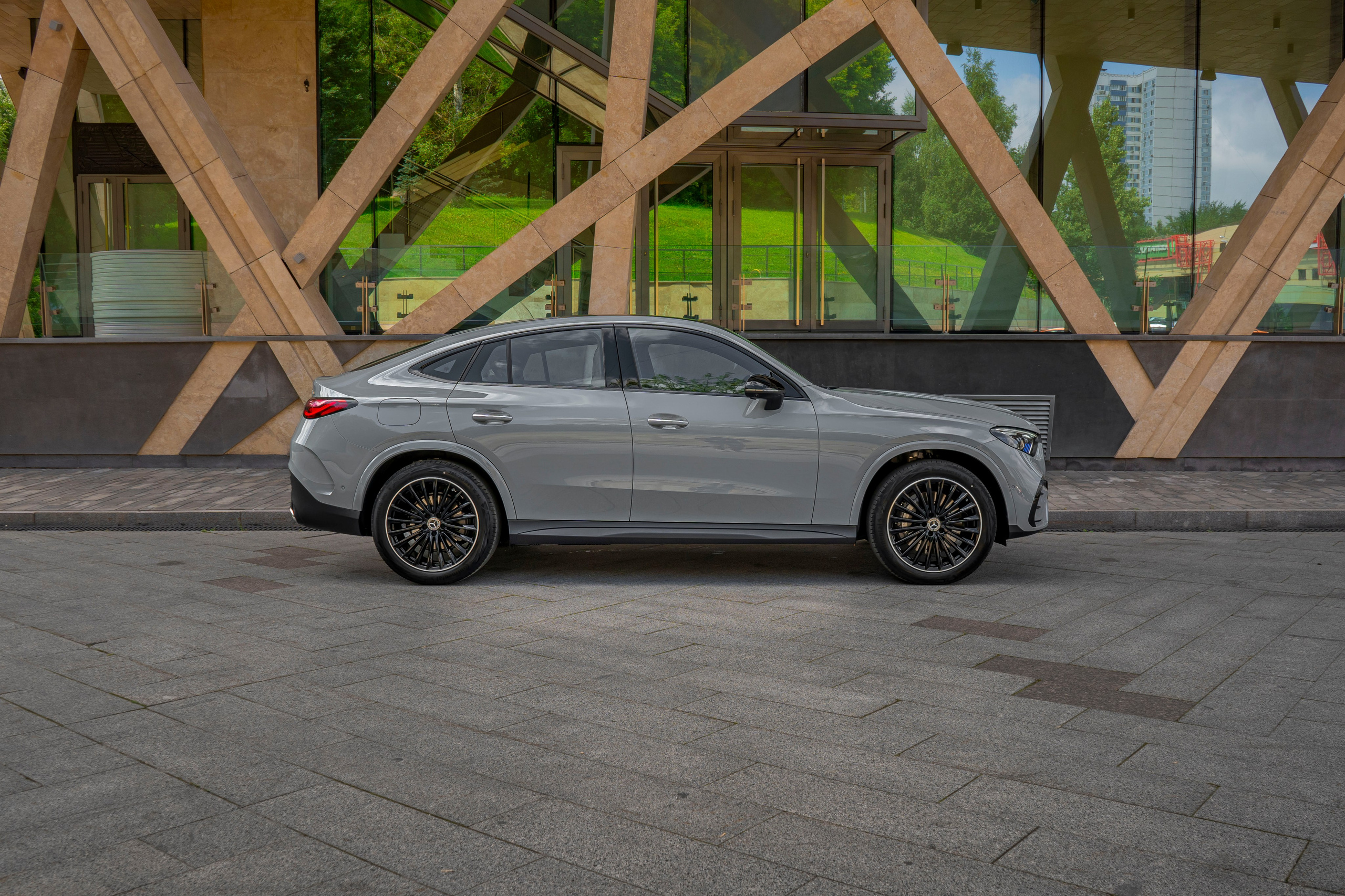 Mercedes-Benz GLC Coupe. Автомобильный фотограф Ногинск Денис Городок