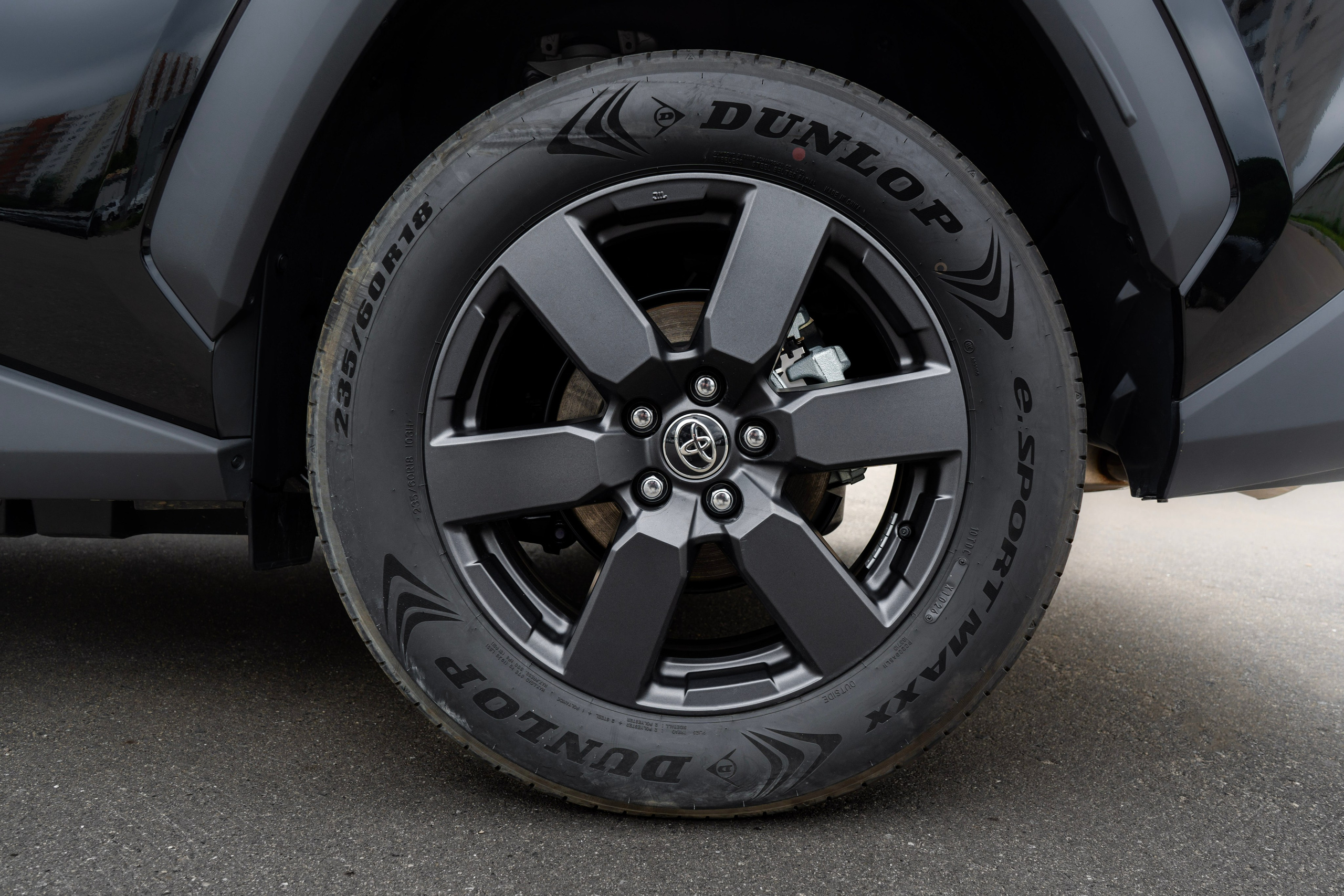 Toyota Rav4. Автомобильный фотограф Ногинск Денис Городок