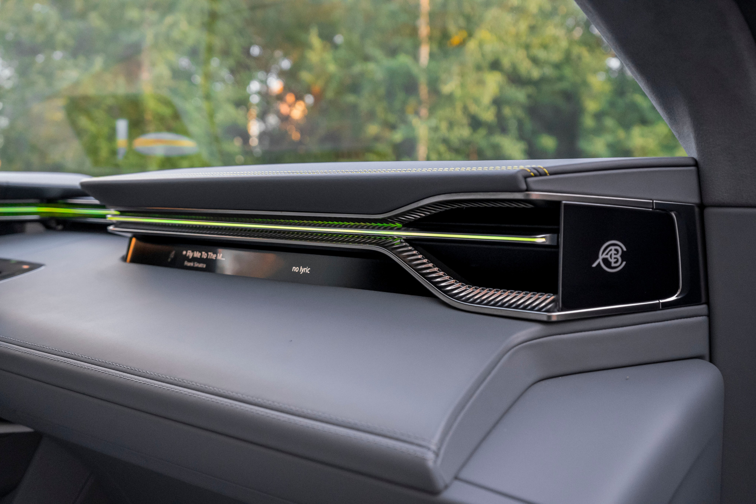 Lotus Eletre. Автомобильный фотограф Ногинск Денис Городок