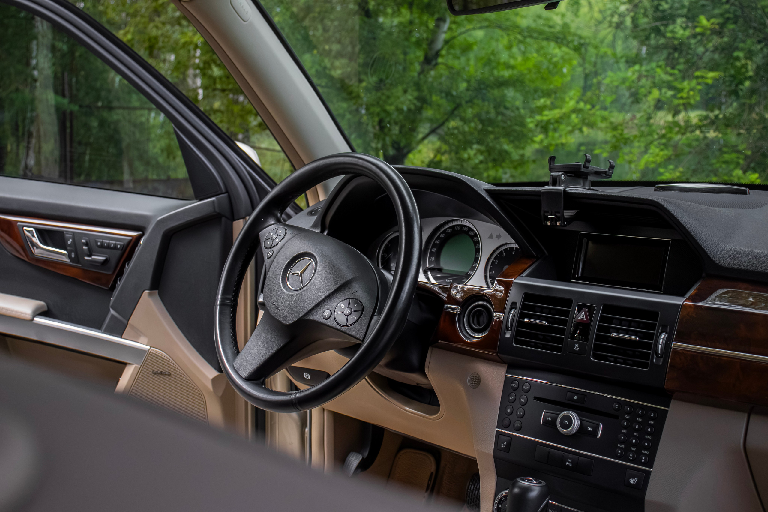 Mercedes-Benz GLK350. Автомобильный фотограф Ногинск Денис Городок