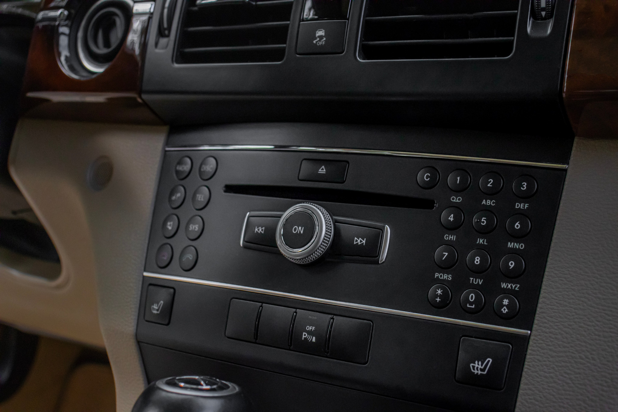 Mercedes-Benz GLK350. Автомобильный фотограф Ногинск Денис Городок