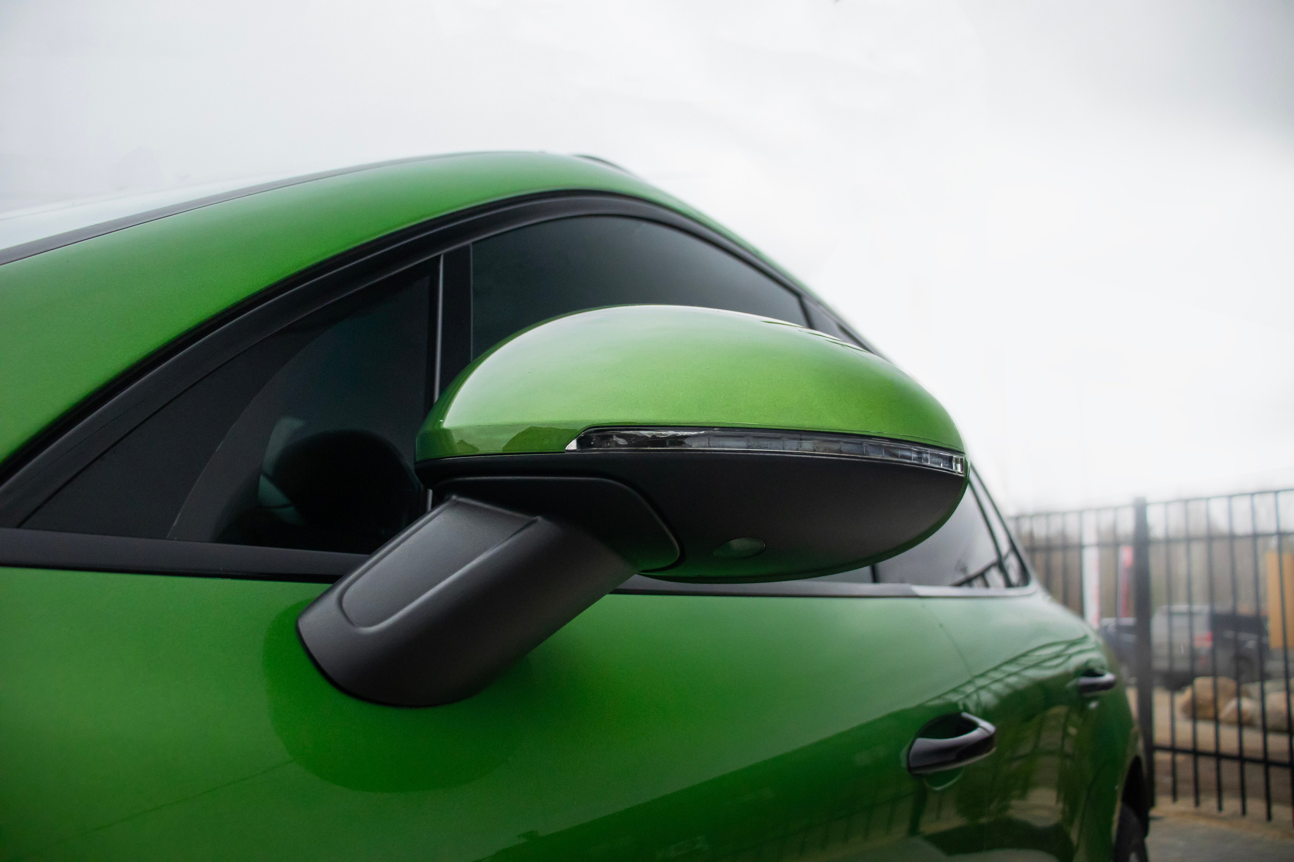 Porsche Macan. Автомобильный фотограф Ногинск Денис Городок