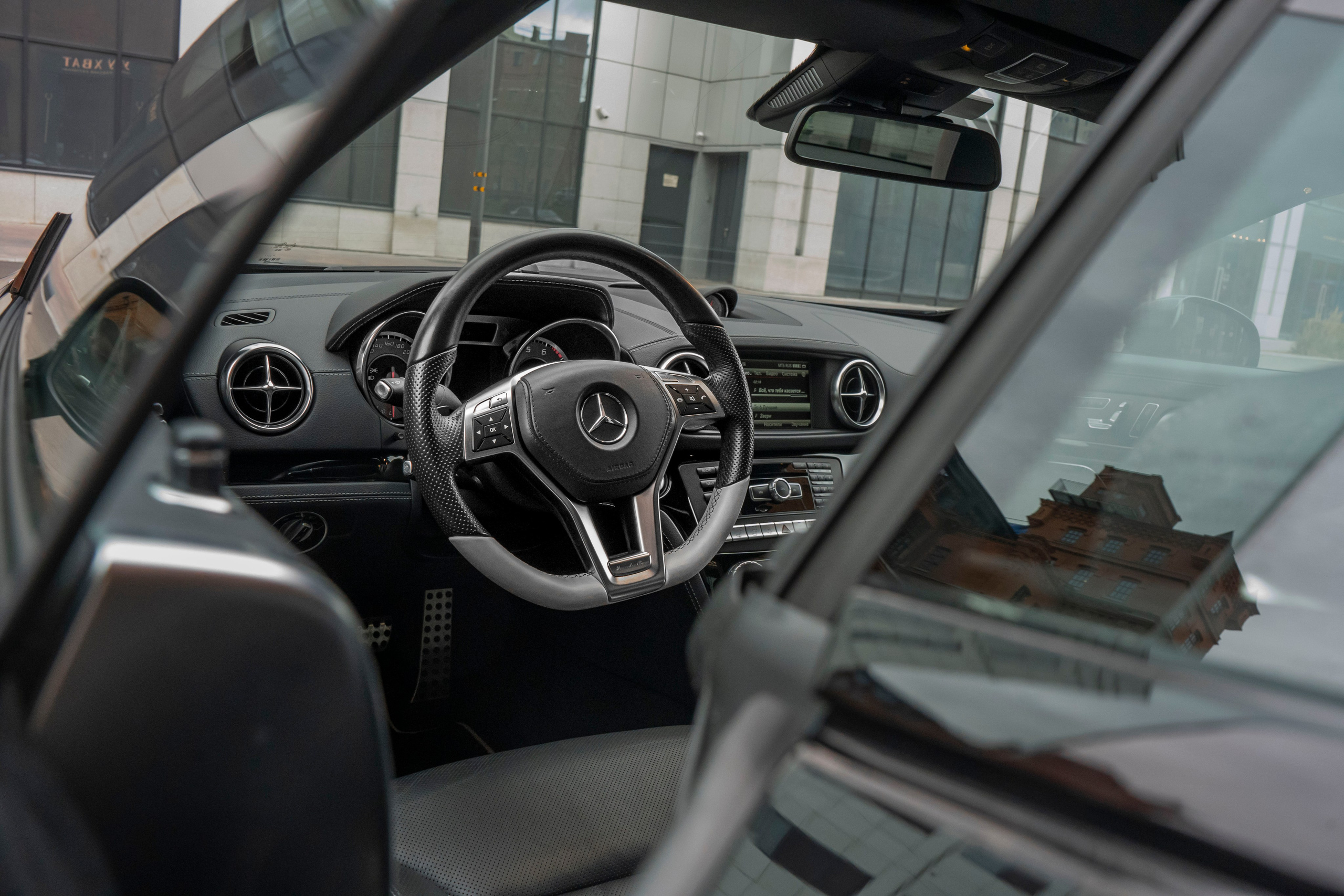Mercedes-Benz SL400. Автомобильный фотограф Ногинск Денис Городок