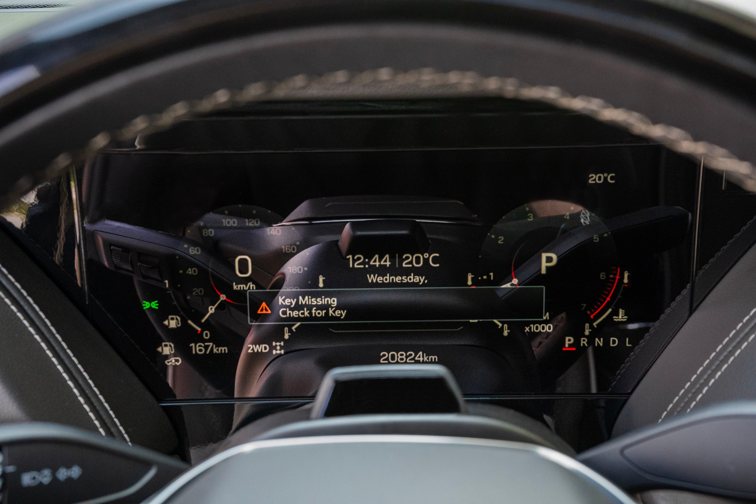 GMC Yukon. Автомобильный фотограф Ногинск Денис Городок