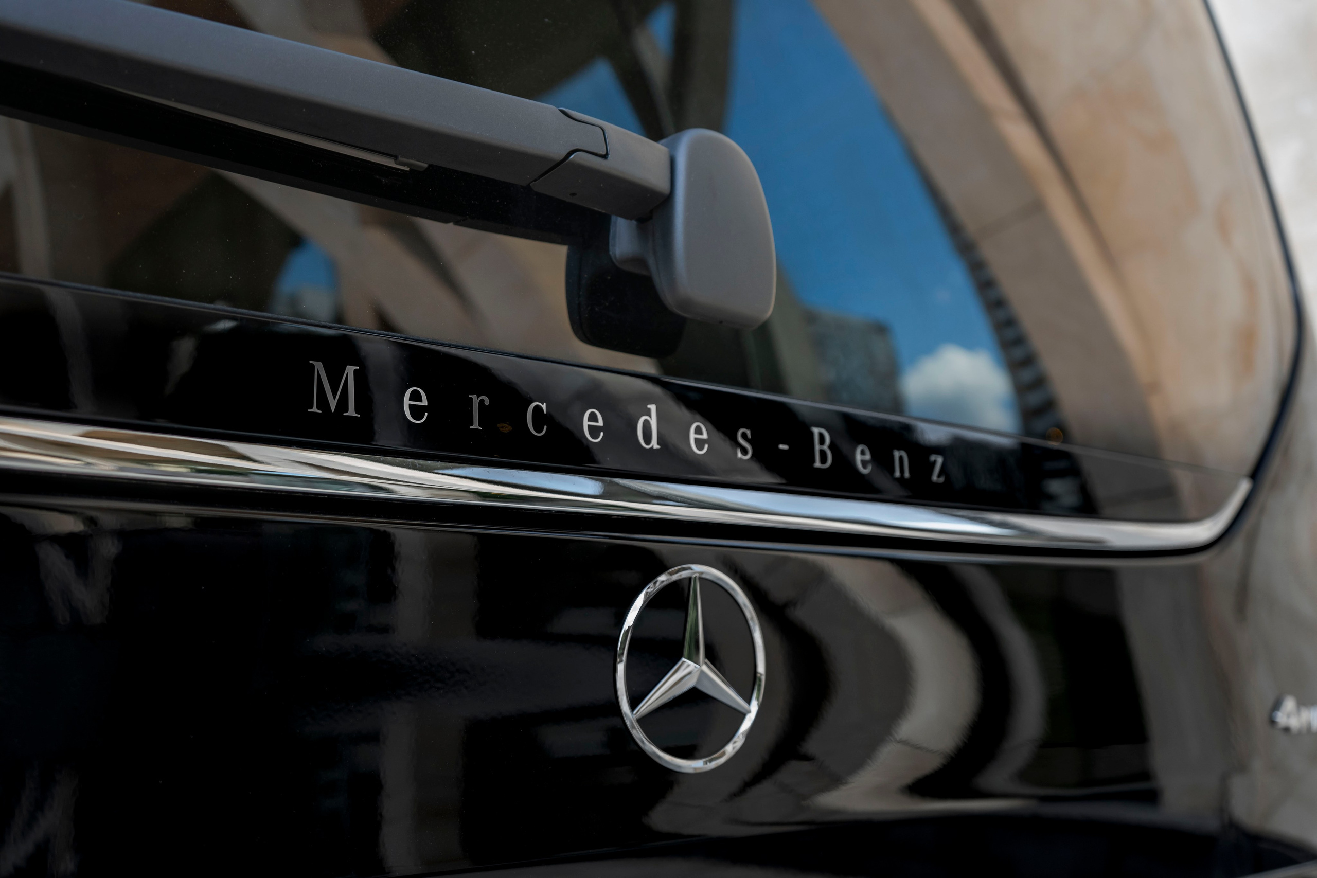 Mercedes-Benz V-class. Автомобильный фотограф Ногинск Денис Городок
