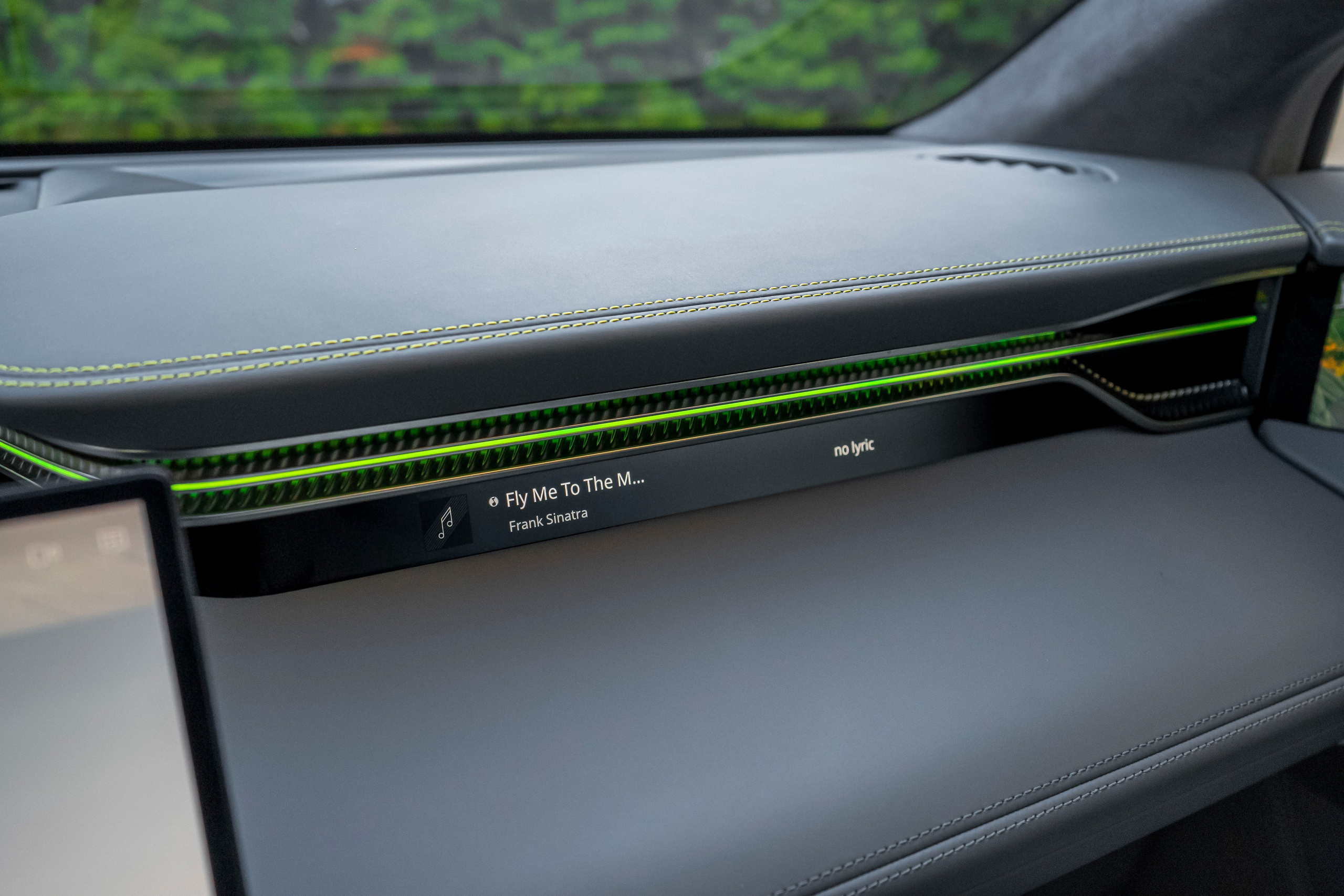 Lotus Eletre. Автомобильный фотограф Ногинск Денис Городок