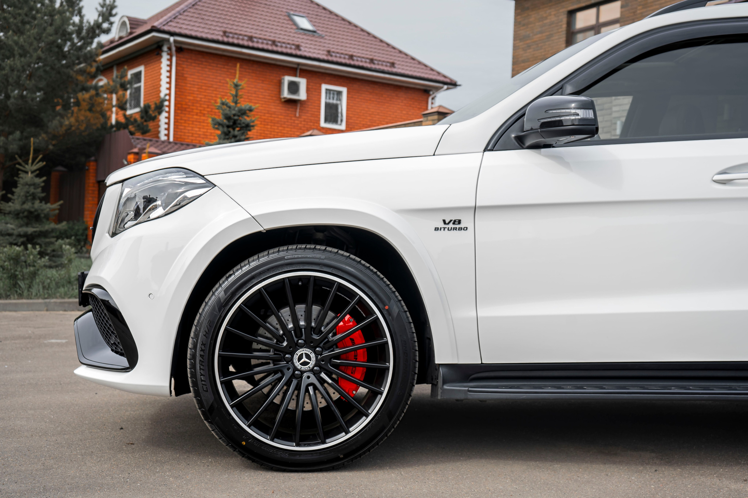 Mercedes-Bens GLS63 AMG. Автомобильный фотограф Ногинск Денис Городок