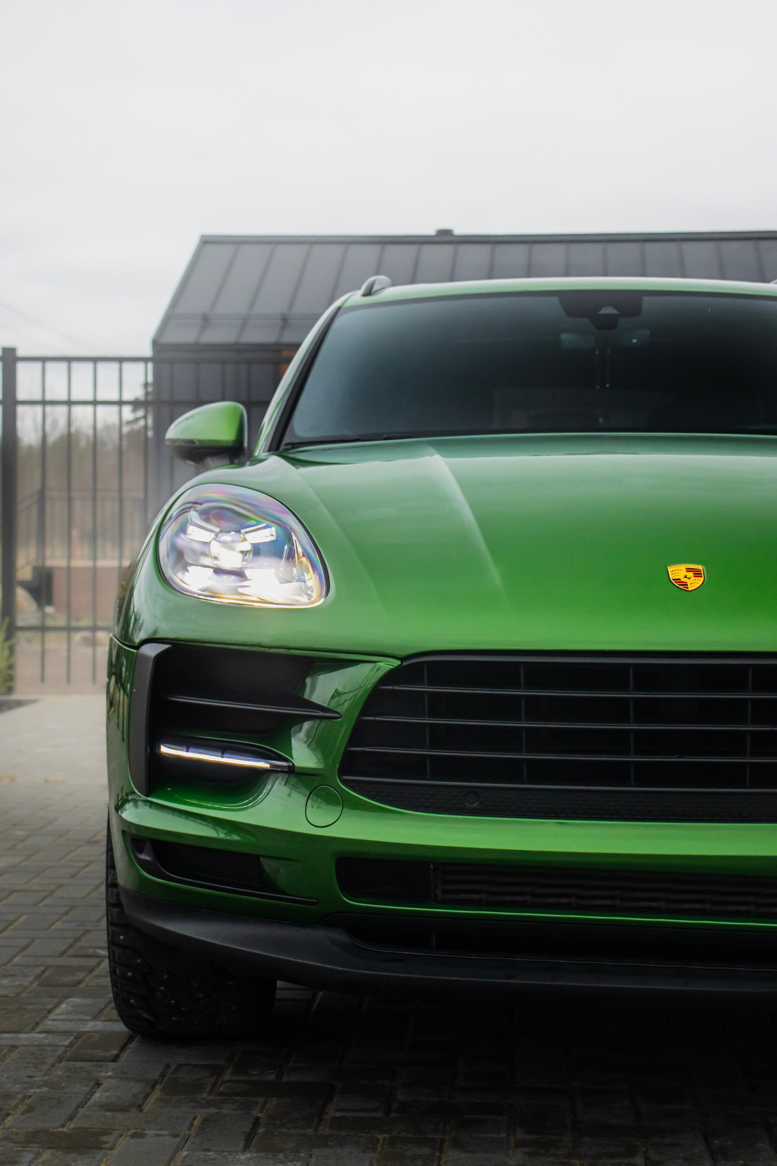Porsche Macan. Автомобильный фотограф Ногинск Денис Городок