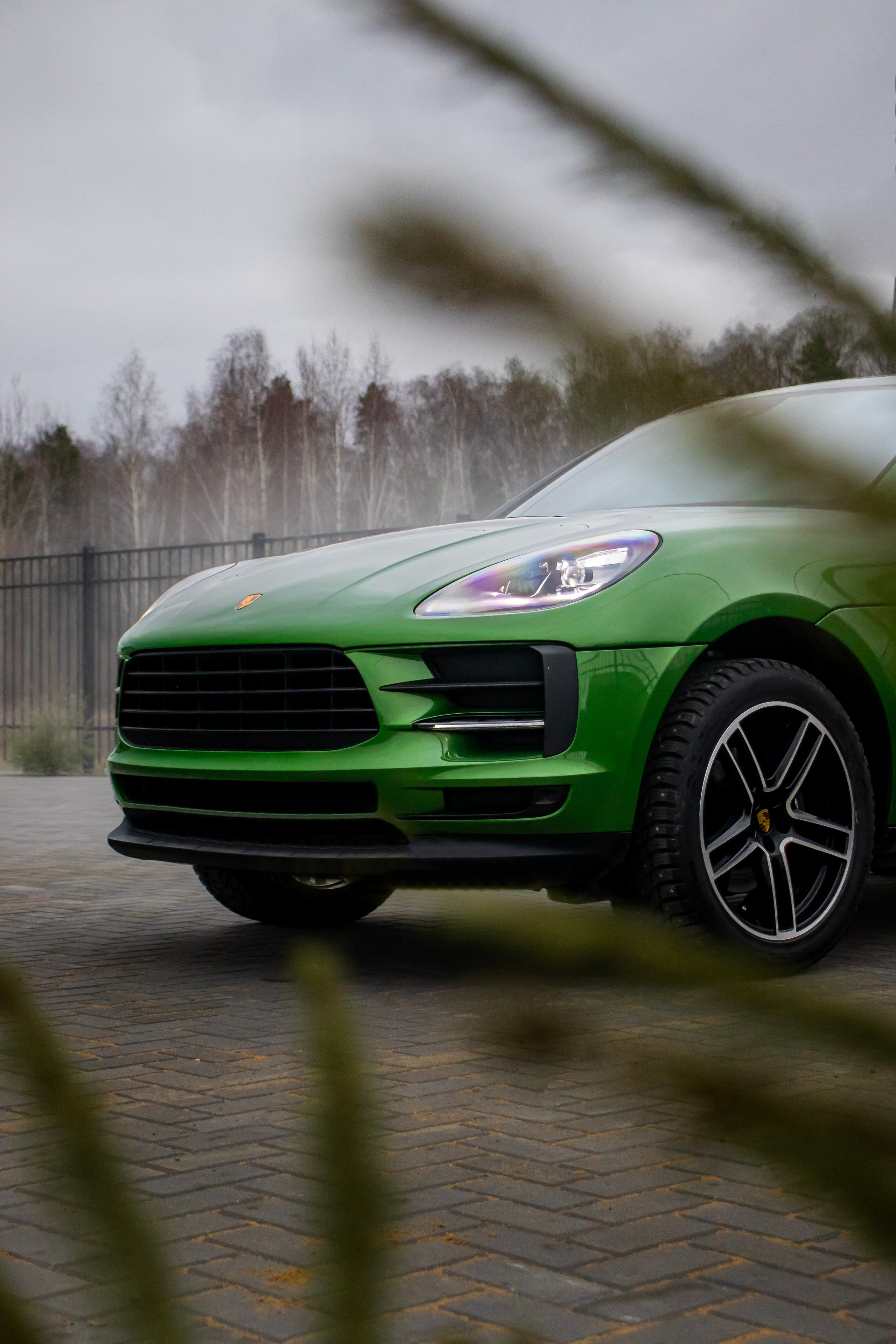 Porsche Macan. Автомобильный фотограф Ногинск Денис Городок