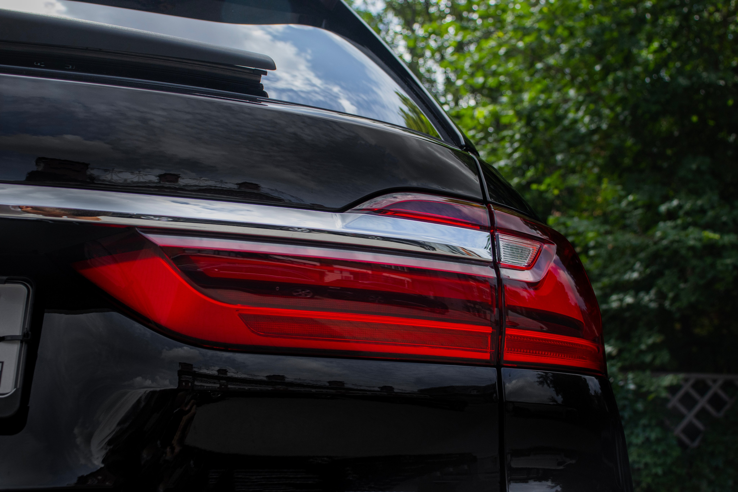 BMW X7. Автомобильный фотограф Ногинск Денис Городок